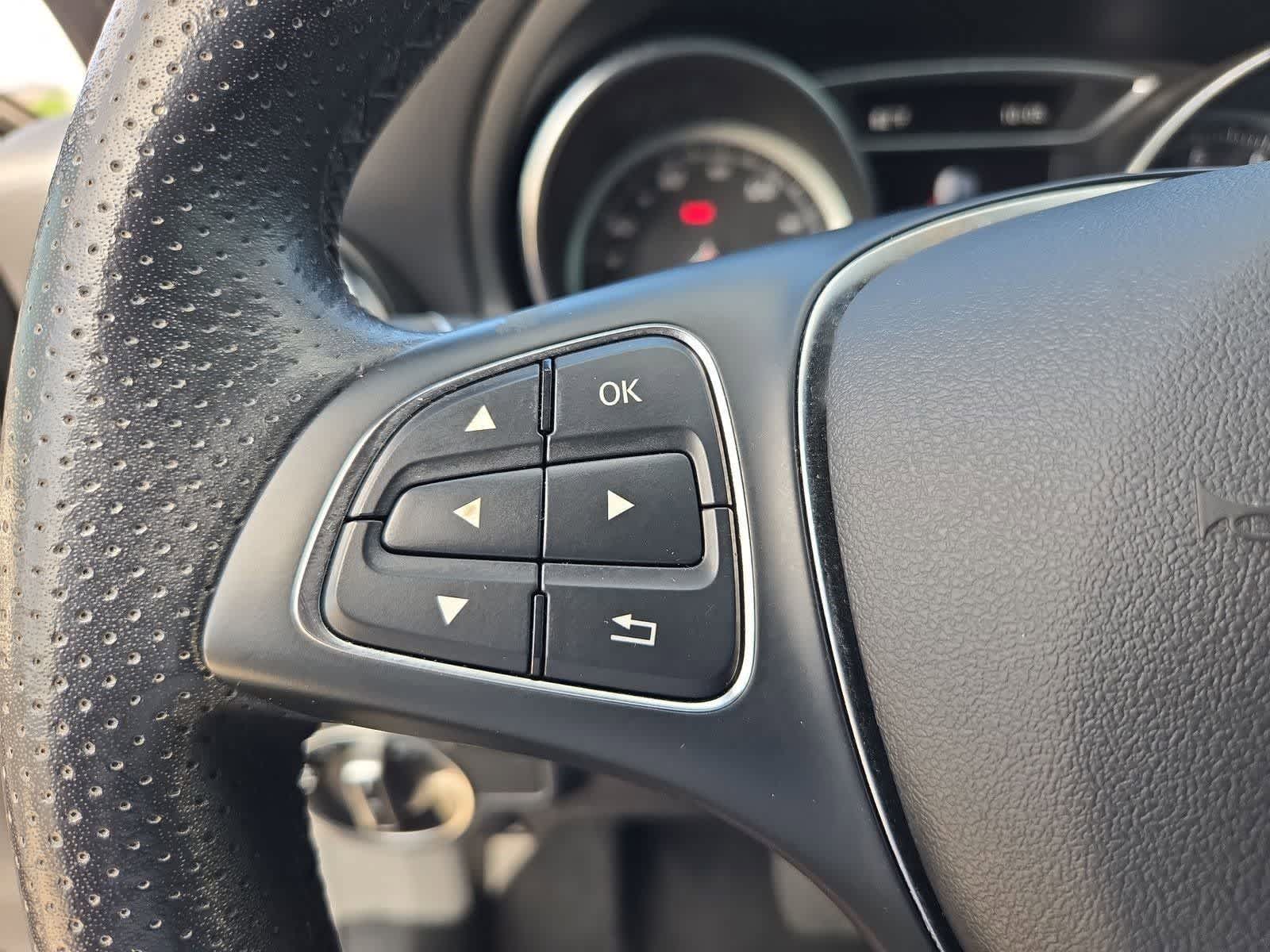 Thumbnail: 2019 Mercedes-Benz GLA - 22