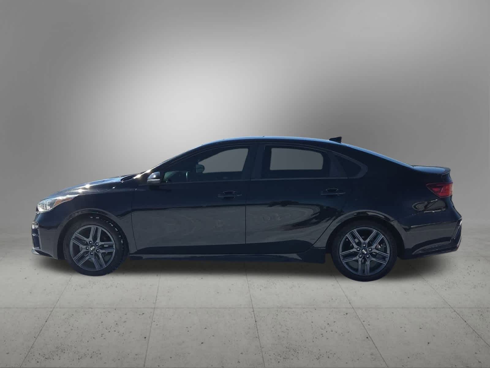 Thumbnail: 2020 Kia Forte - 3