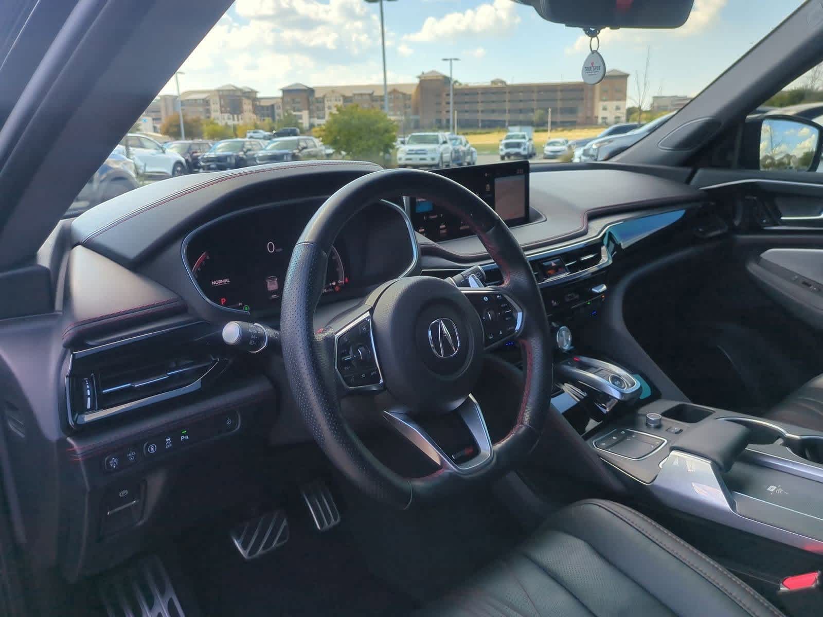2022 Acura MDX Type S Advance photo 2