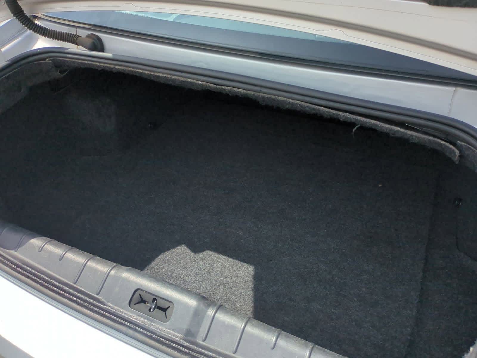 Thumbnail: 2012 Chevrolet Malibu - 30