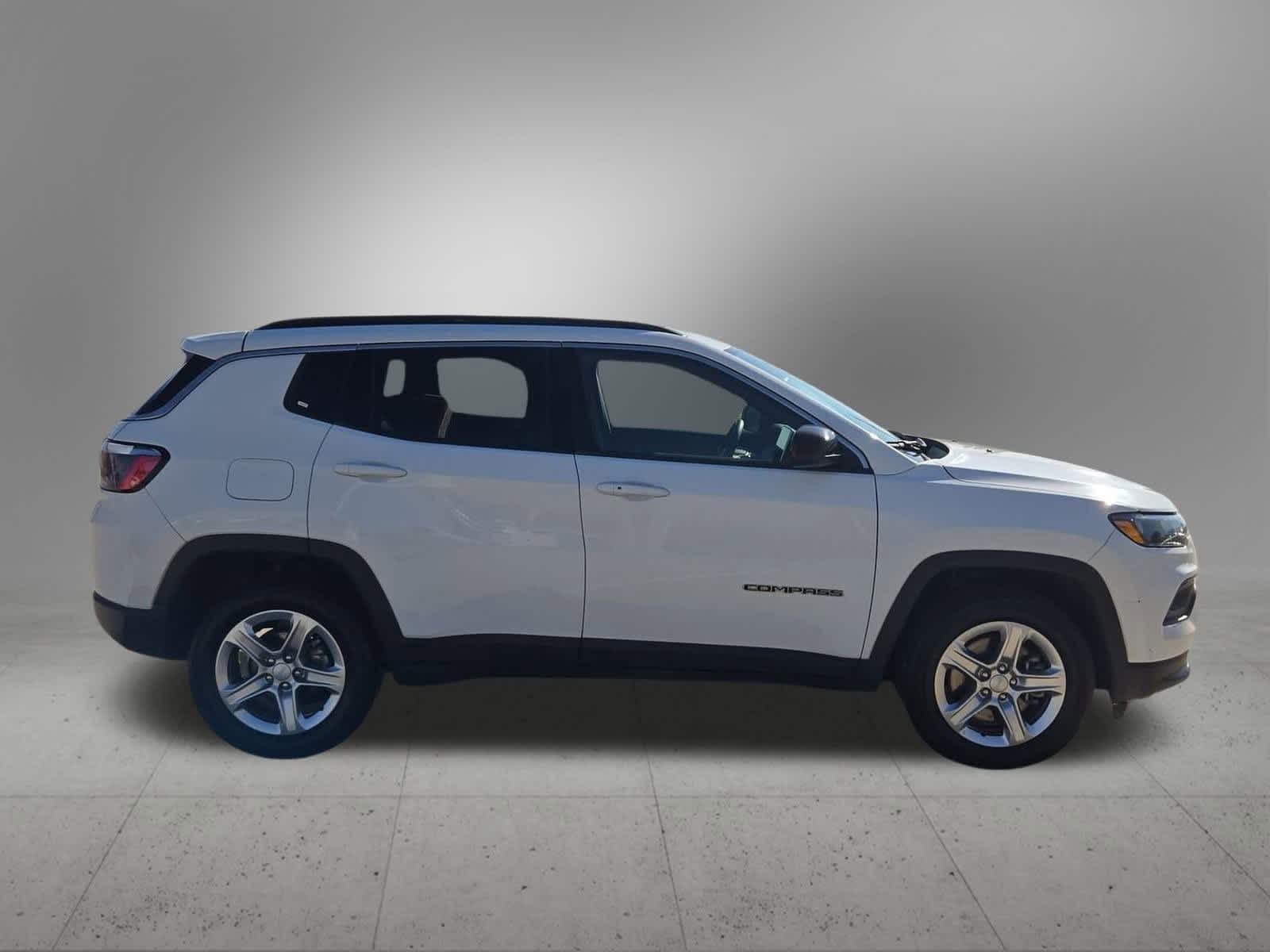 Thumbnail: 2023 Jeep Compass - 7