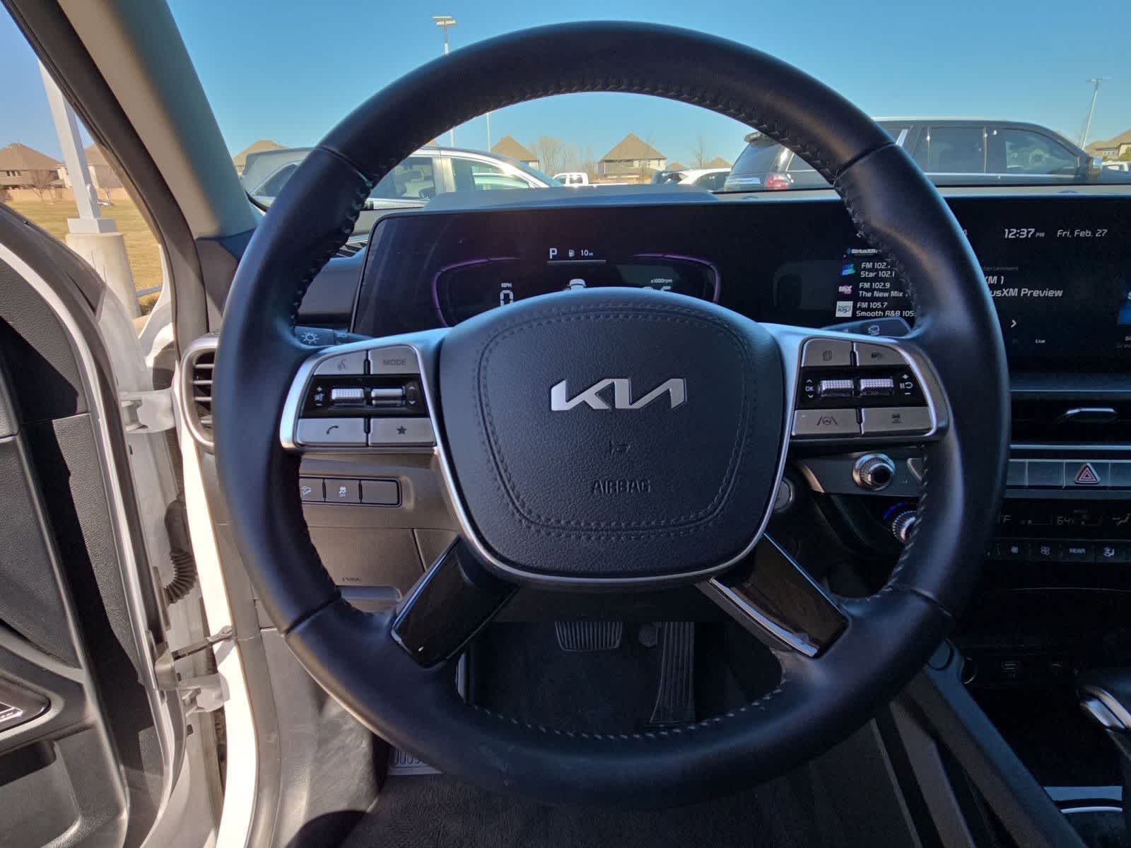 Thumbnail: 2024 Kia Telluride - 22