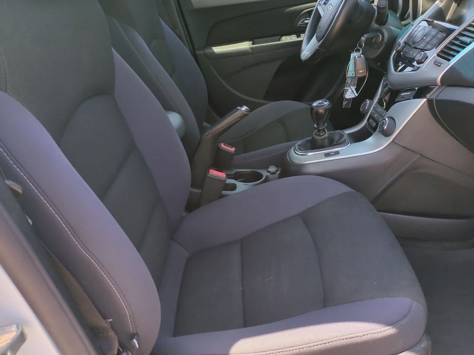 Thumbnail: 2014 Chevrolet Cruze - 20