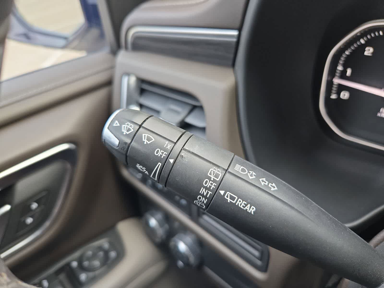 Thumbnail: 2021 GMC Yukon XL - 26