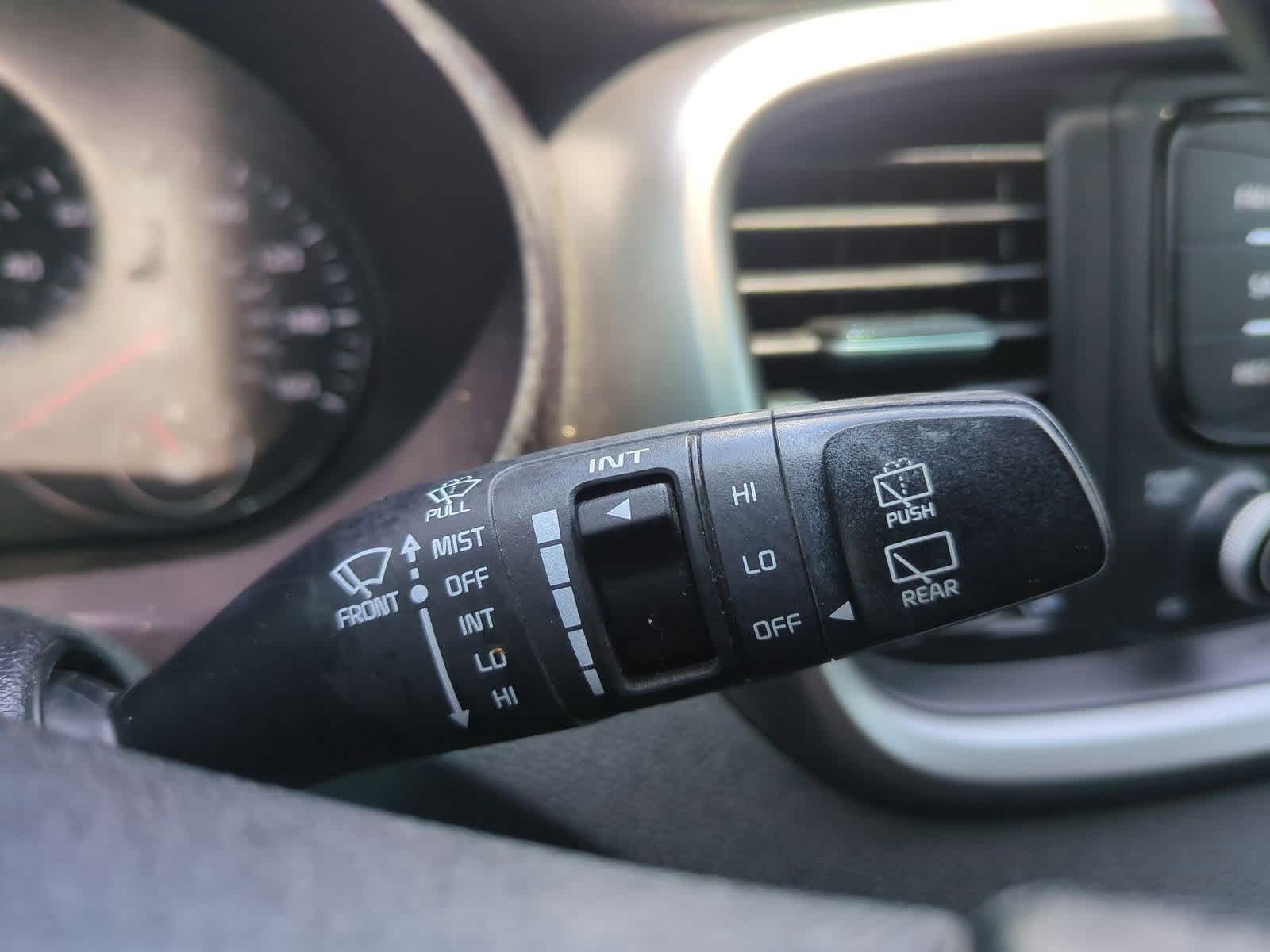 Thumbnail: 2016 Kia Sorento - 24