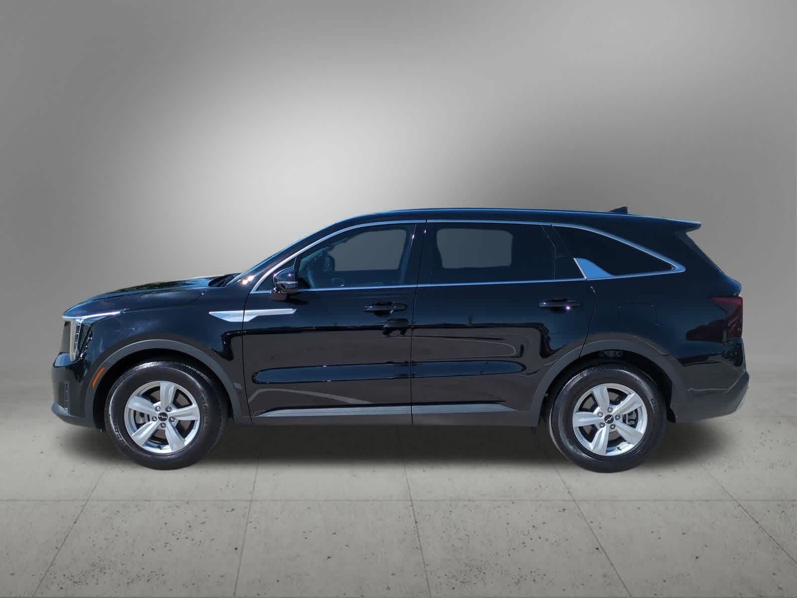 Thumbnail: 2025 Kia Sorento - 3