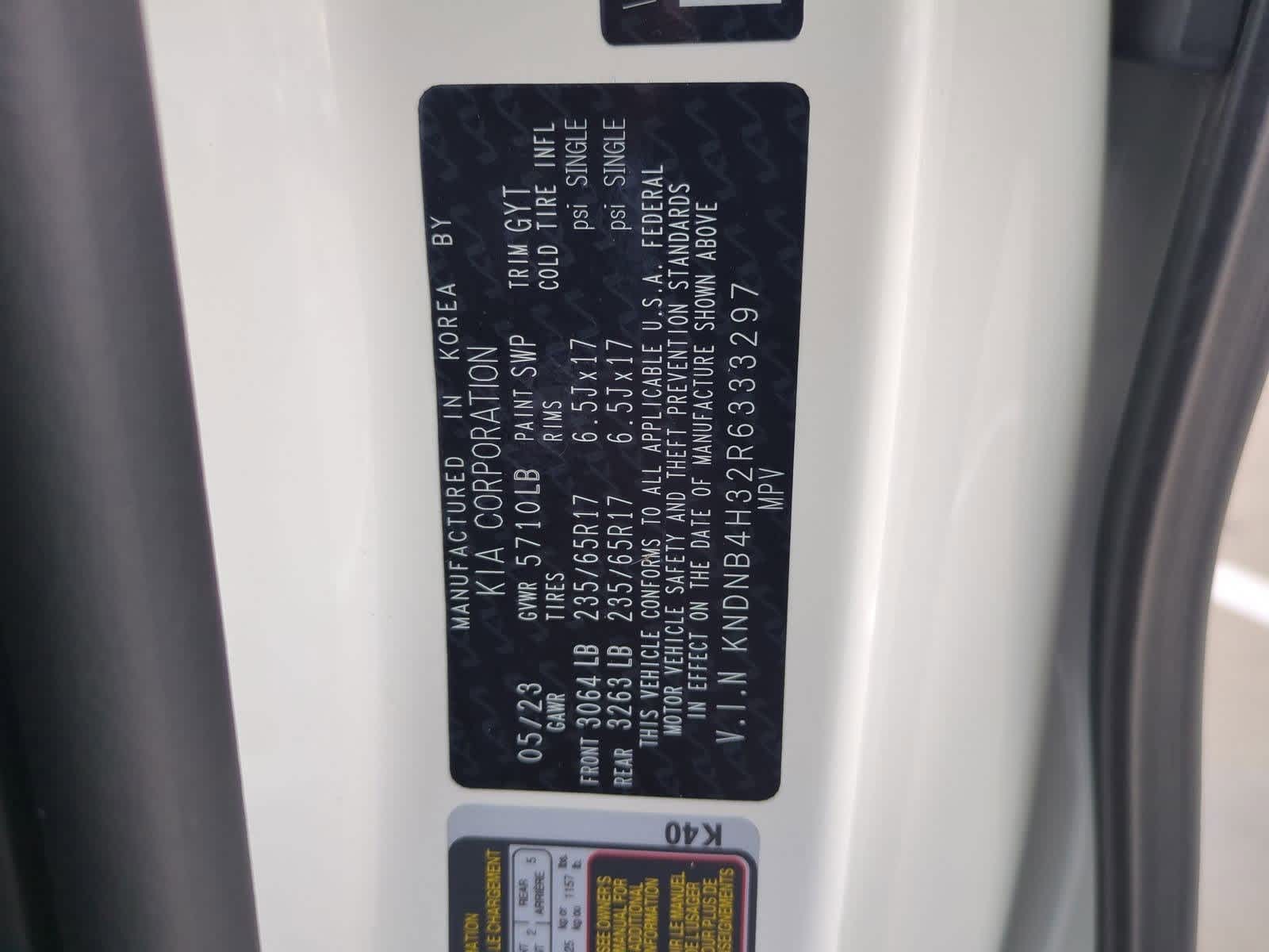 Thumbnail: 2024 Kia Carnival - 33