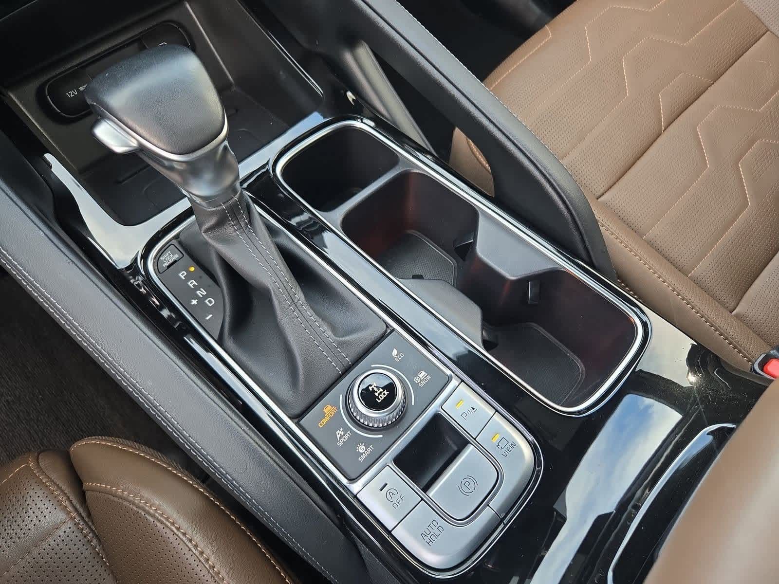 Thumbnail: 2022 Kia Telluride - 33