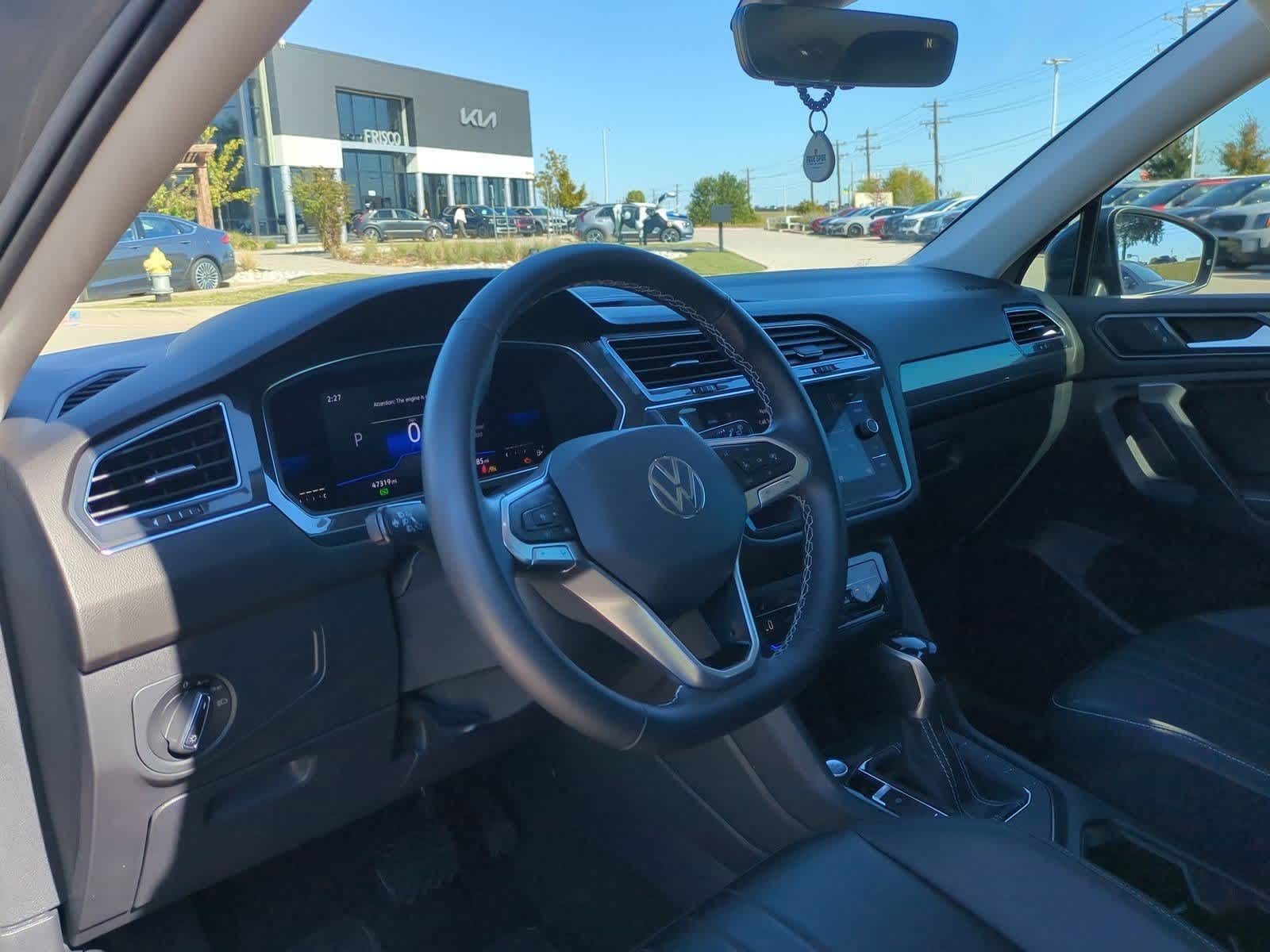 Thumbnail: 2022 Volkswagen Tiguan - 2