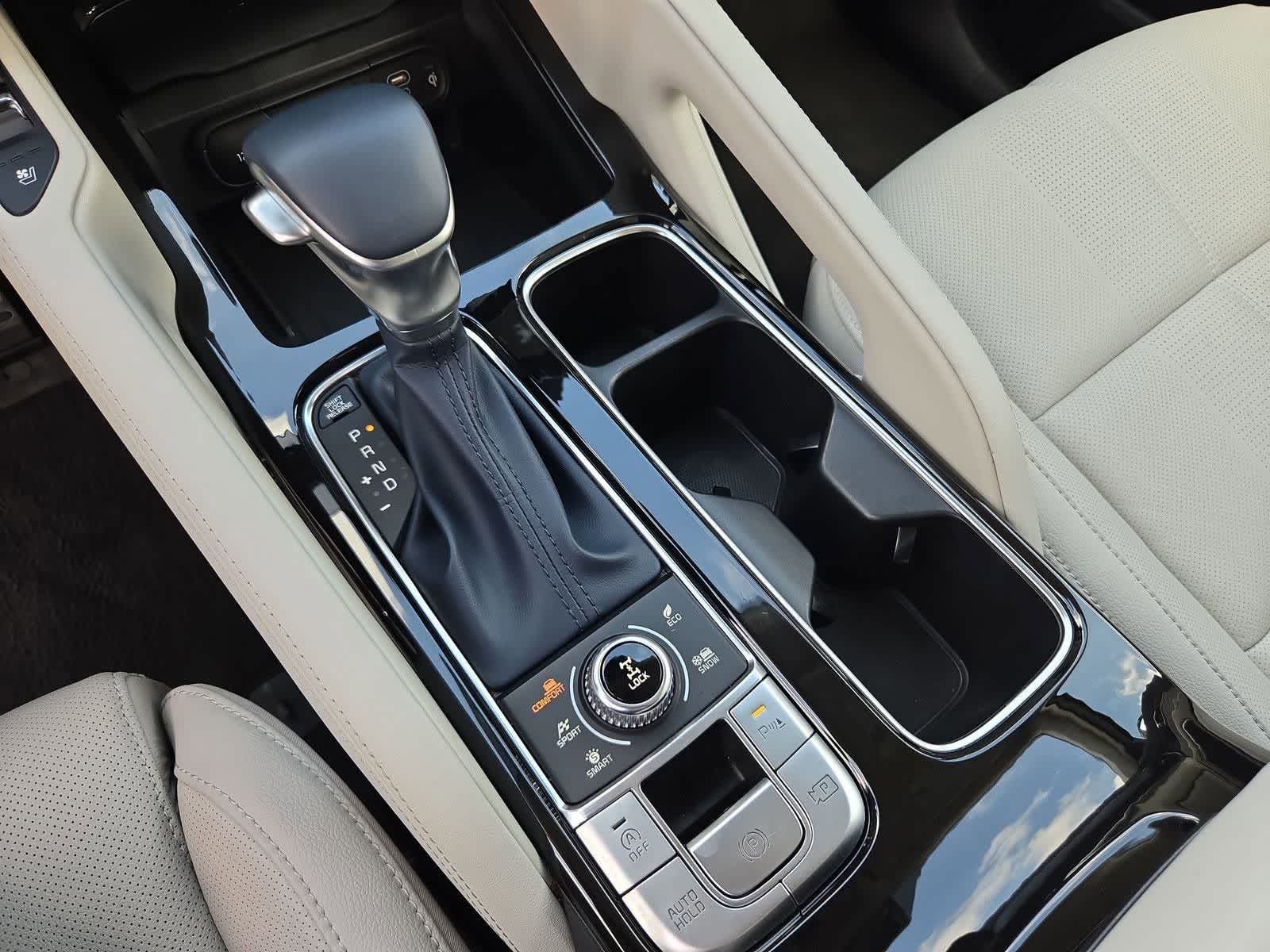 Thumbnail: 2025 Kia Telluride - 32