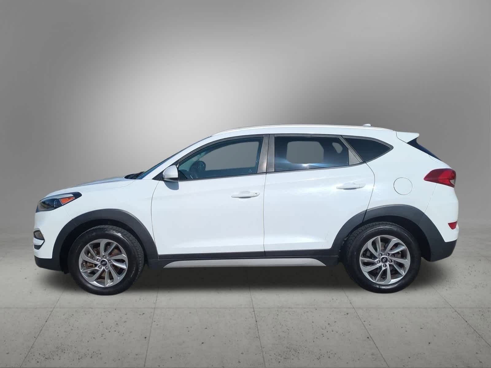 Thumbnail: 2018 Hyundai Tucson - 3