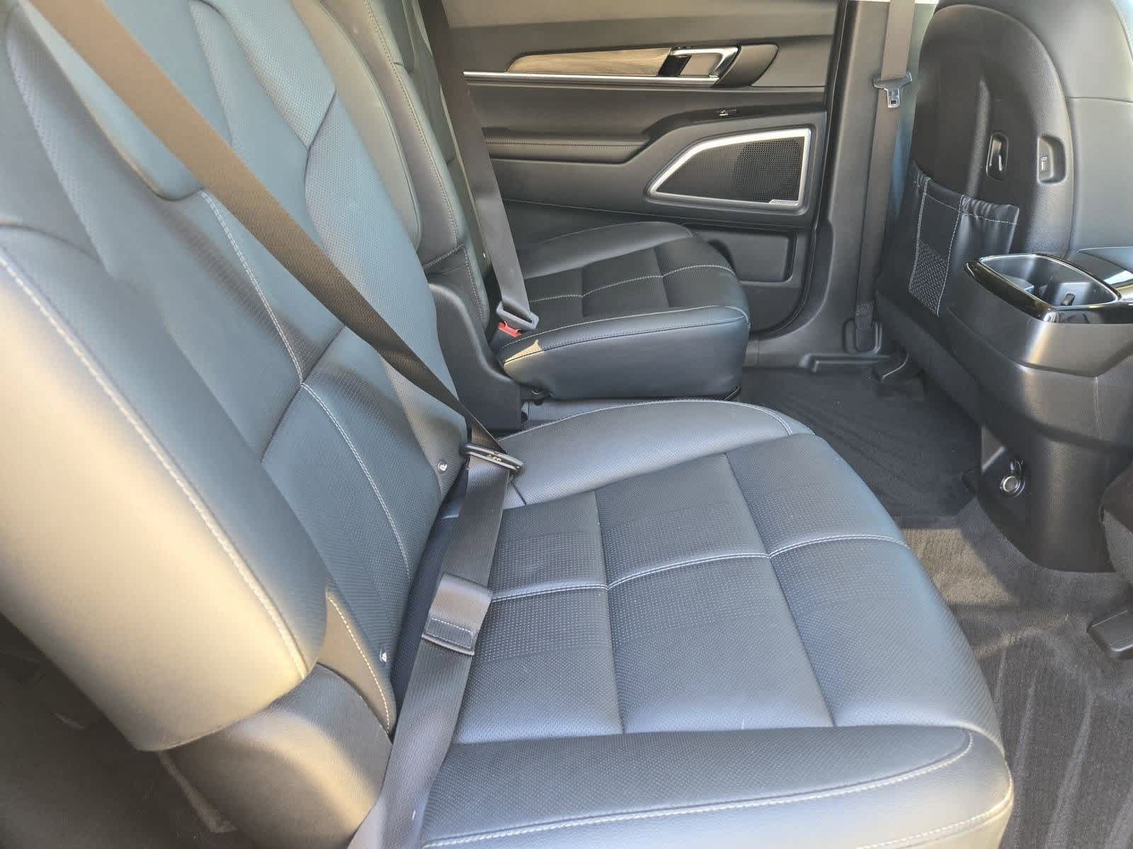 Thumbnail: 2022 Kia Telluride - 20