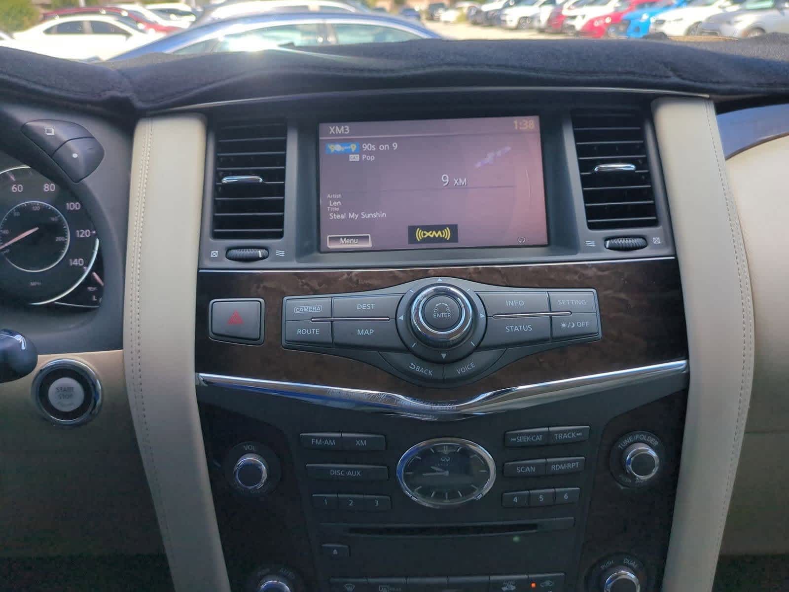 Thumbnail: 2011 INFINITI QX56 - 29