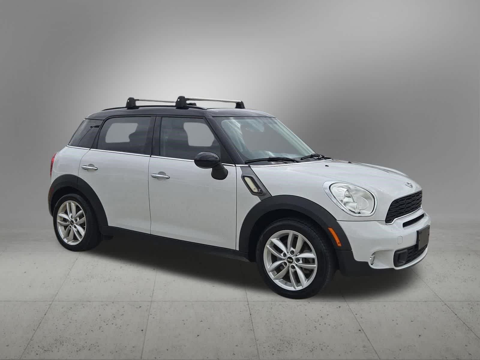 Thumbnail: 2014 MINI Cooper Countryman - 8