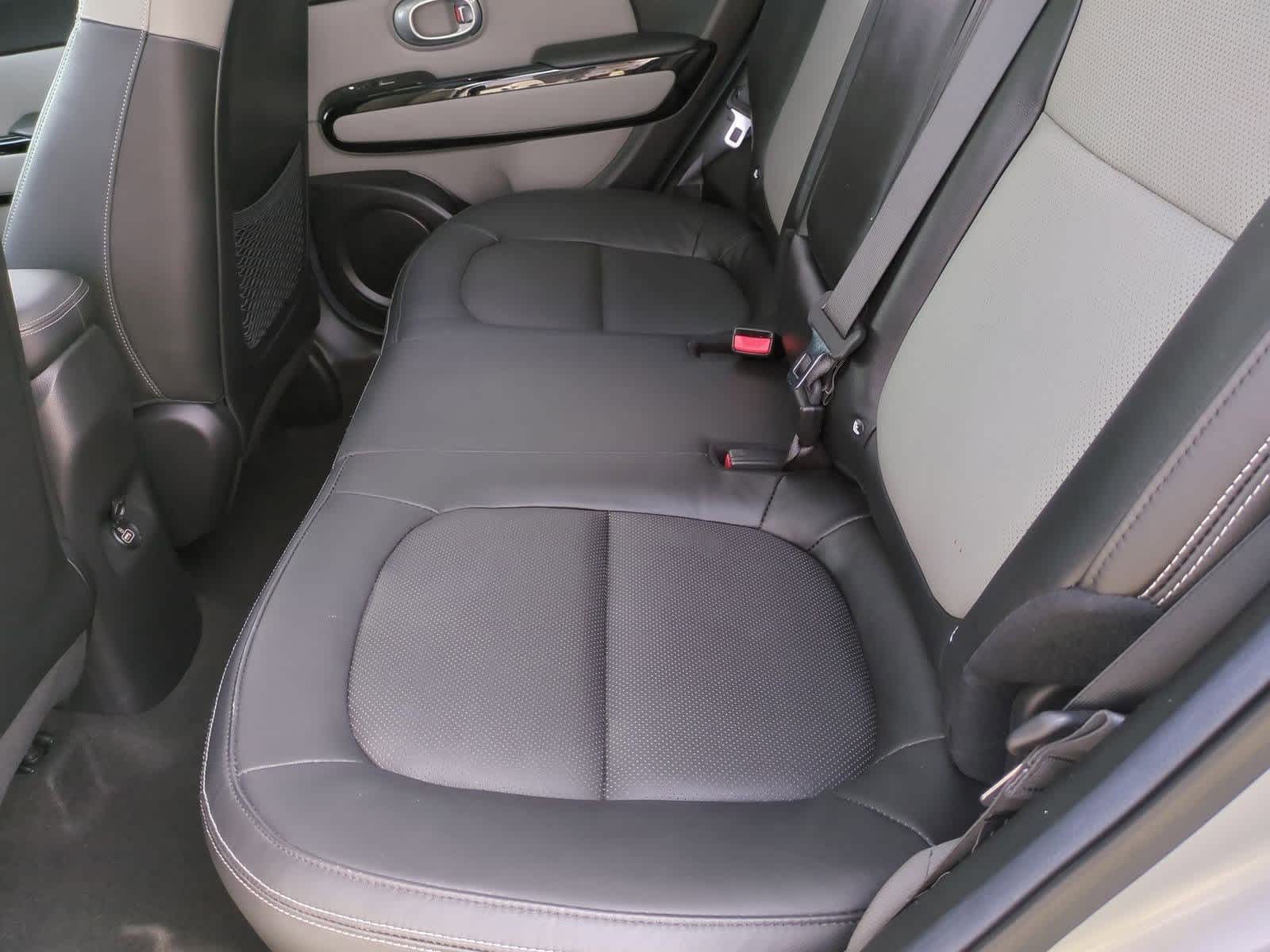 Thumbnail: 2017 Kia Soul - 20