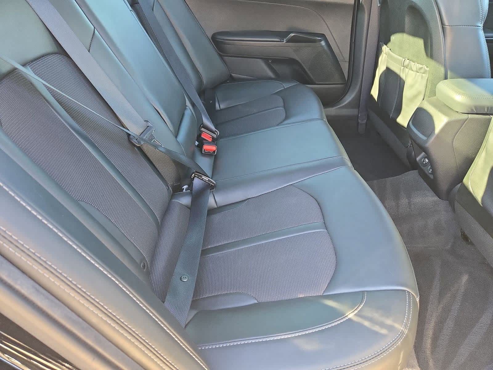 Thumbnail: 2023 Kia K5 - 18