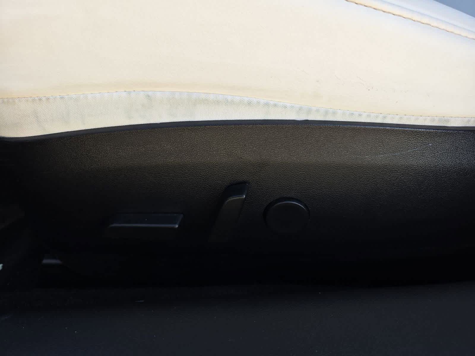 Thumbnail: 2019 Tesla Model 3 - 15