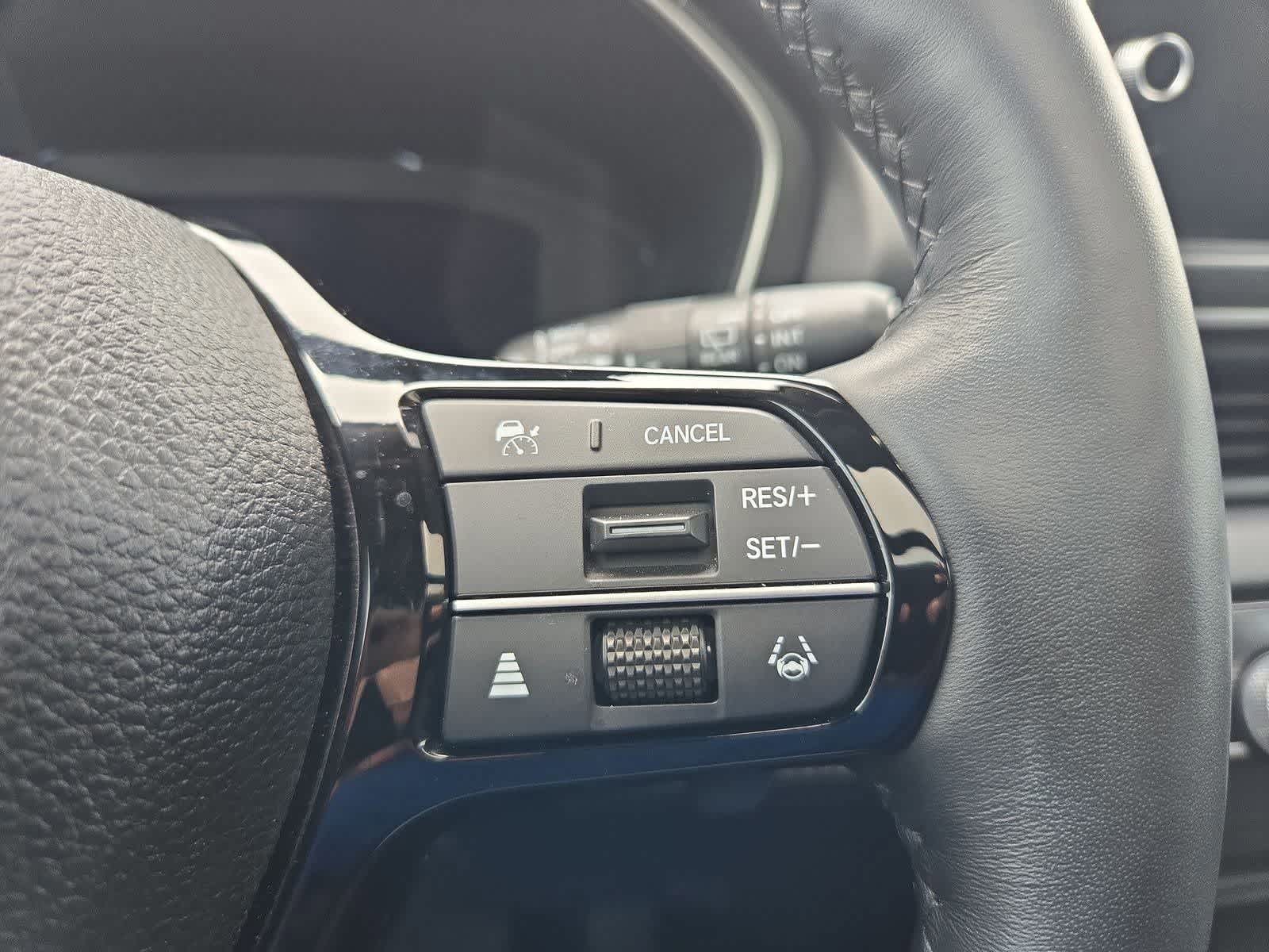 Thumbnail: 2024 Honda Pilot - 24