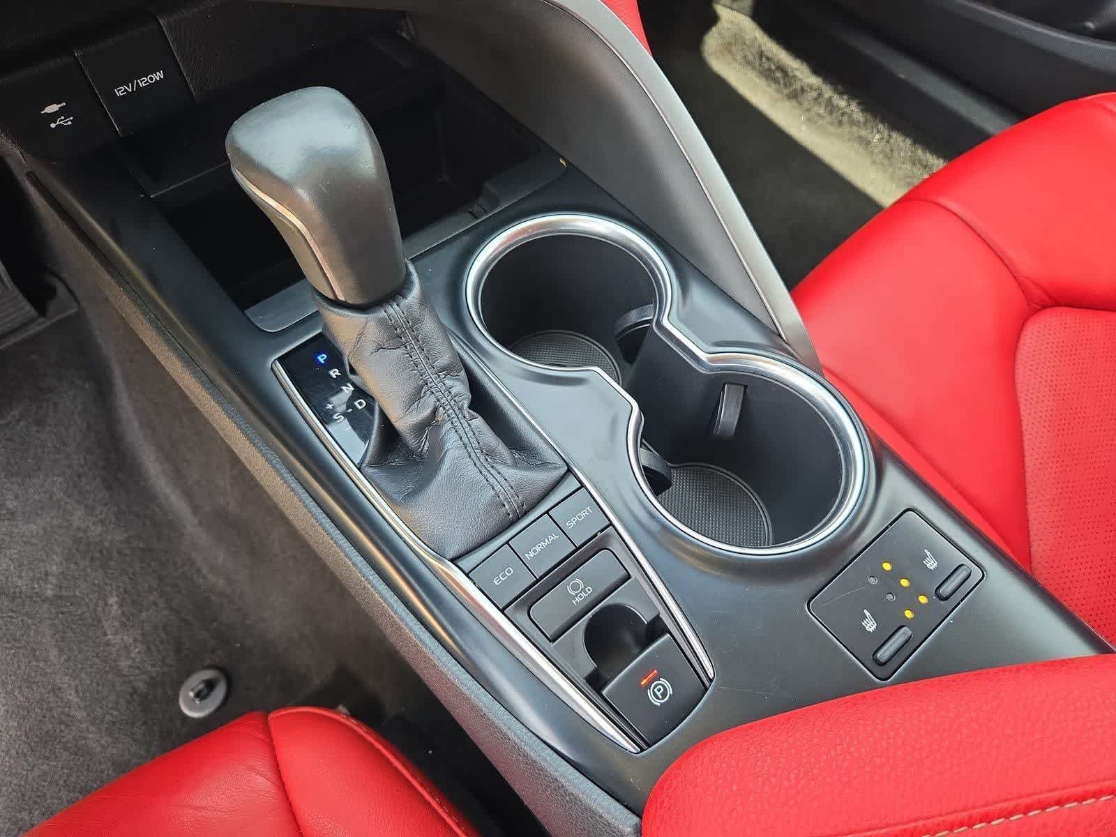 2018 Toyota Camry XSE - Photo 28