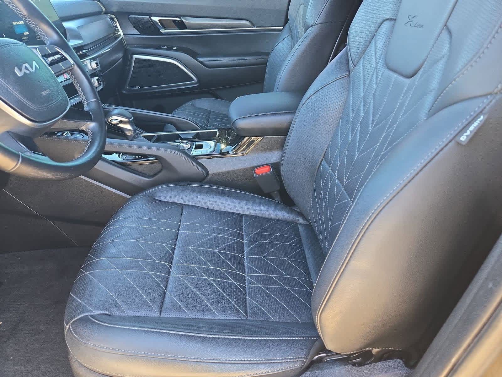 Thumbnail: 2023 Kia Telluride - 15