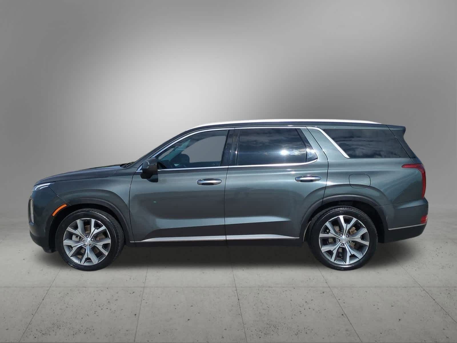 Thumbnail: 2022 Hyundai Palisade - 3