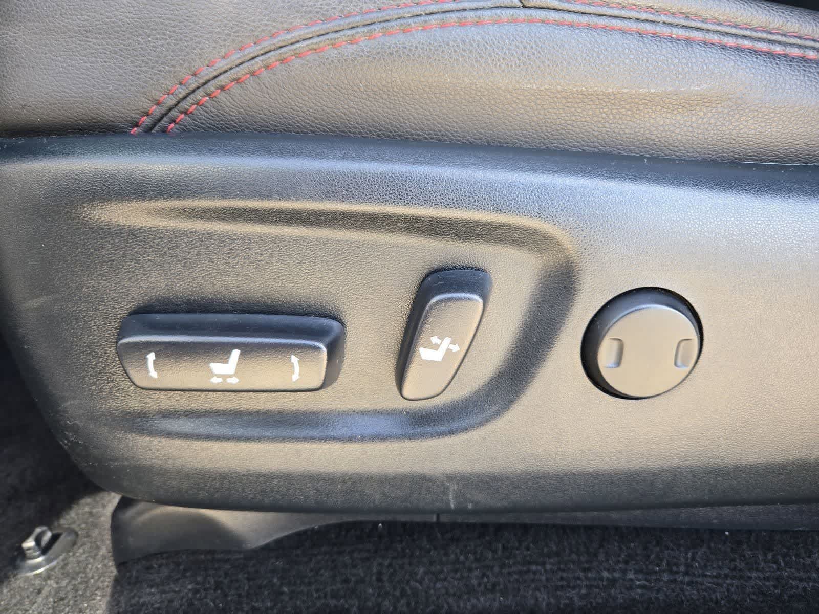 Thumbnail: 2023 Toyota 4Runner - 16