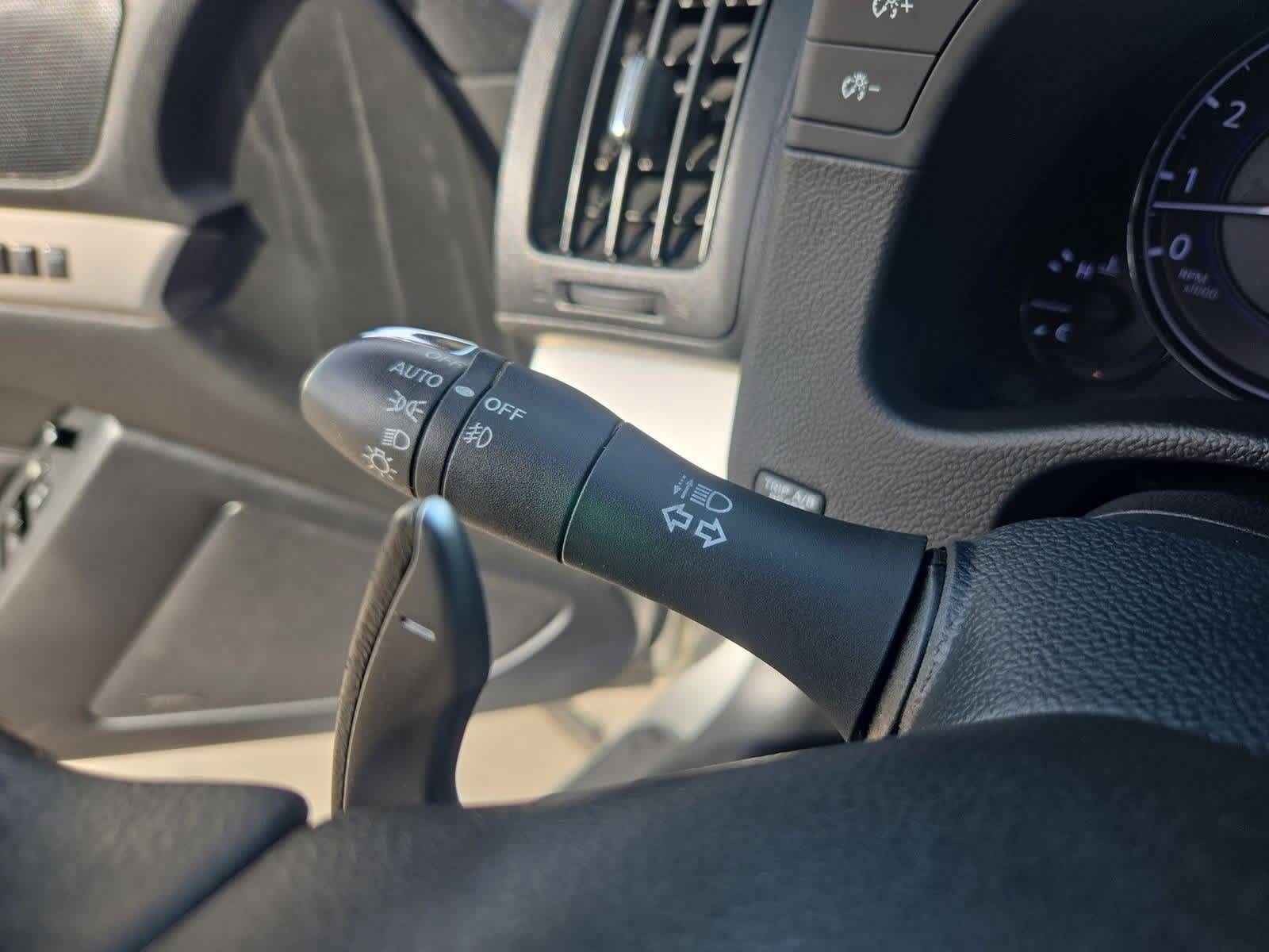 Thumbnail: 2010 INFINITI G37 - 25