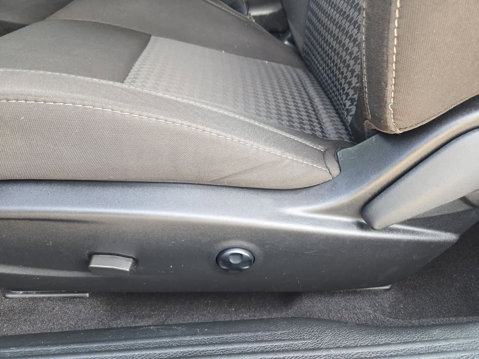 Thumbnail: 2021 Dodge Challenger - 14