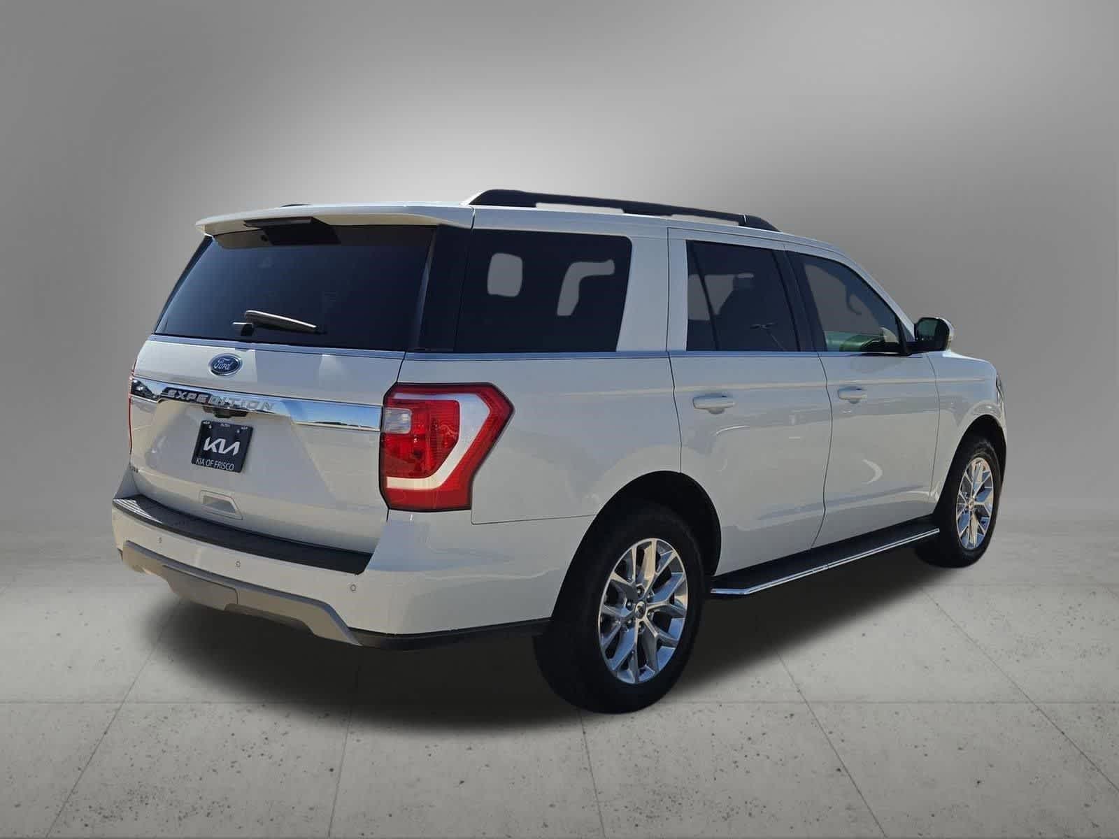 Thumbnail: 2021 Ford Expedition - 6