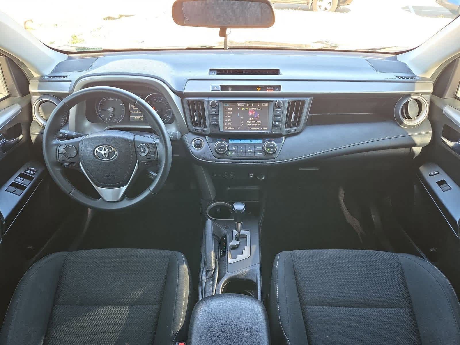 Thumbnail: 2018 Toyota RAV4 - 15