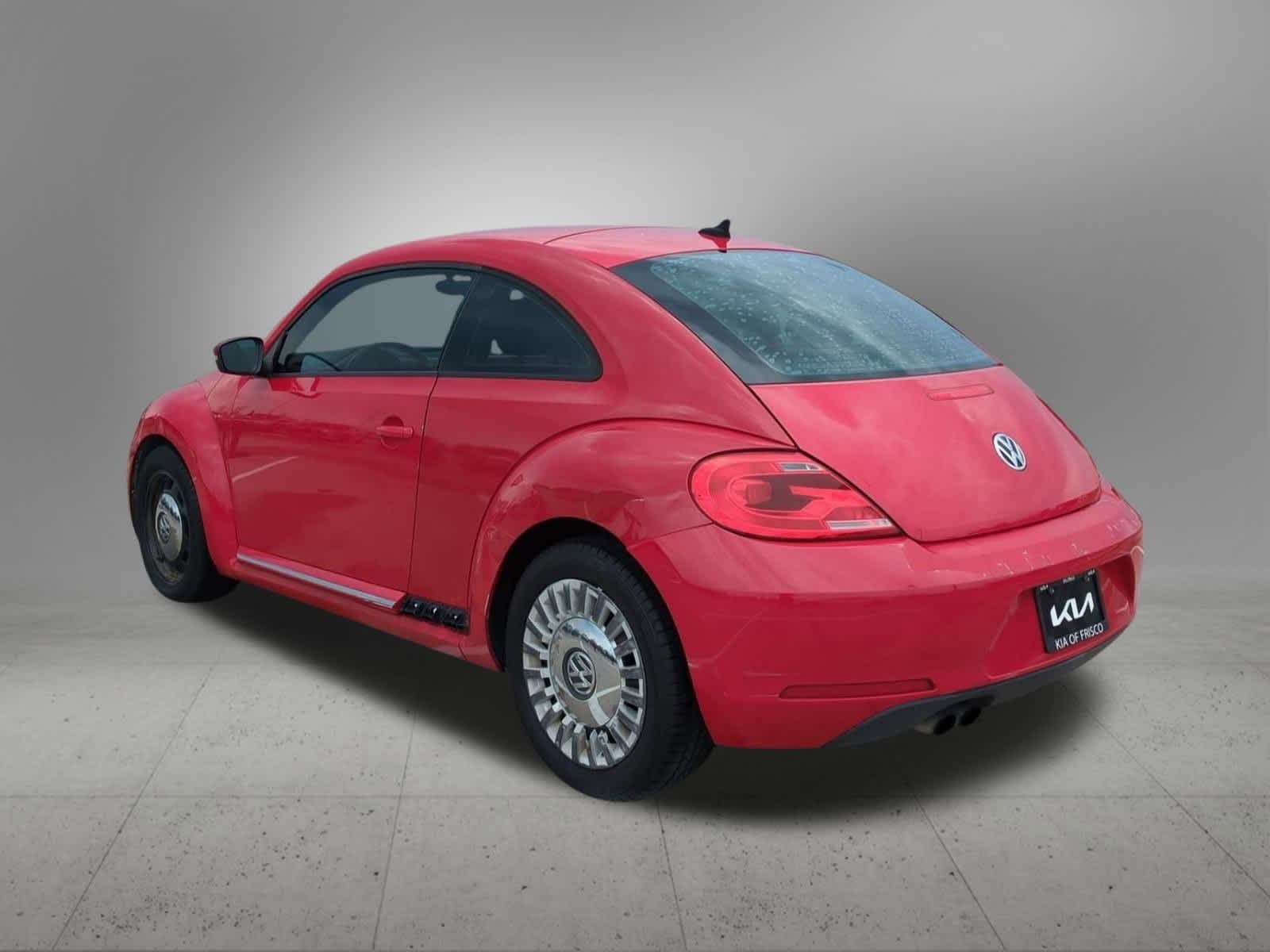 Thumbnail: 2014 Volkswagen Beetle - 4