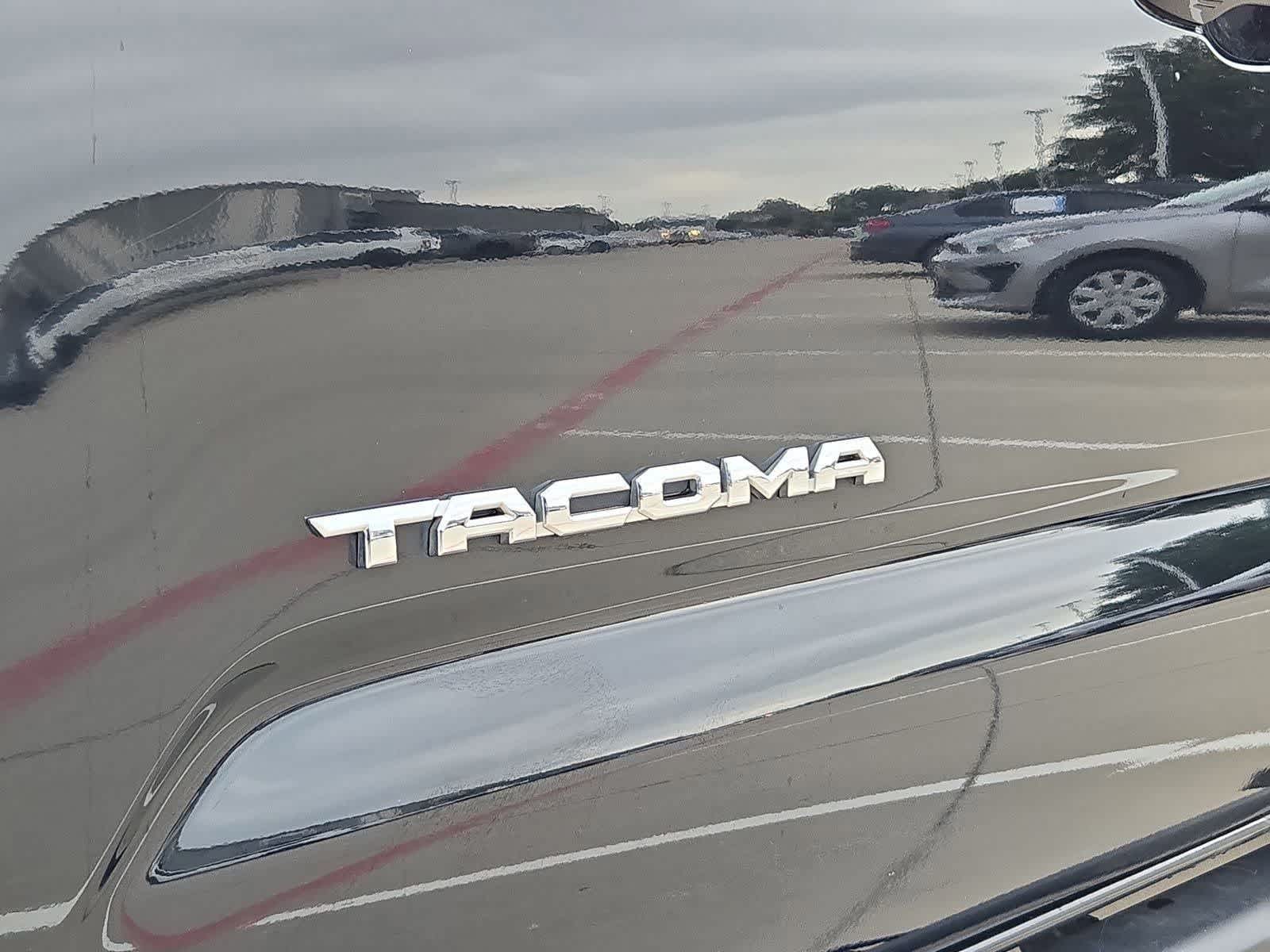 Thumbnail: 2023 Toyota Tacoma - 12
