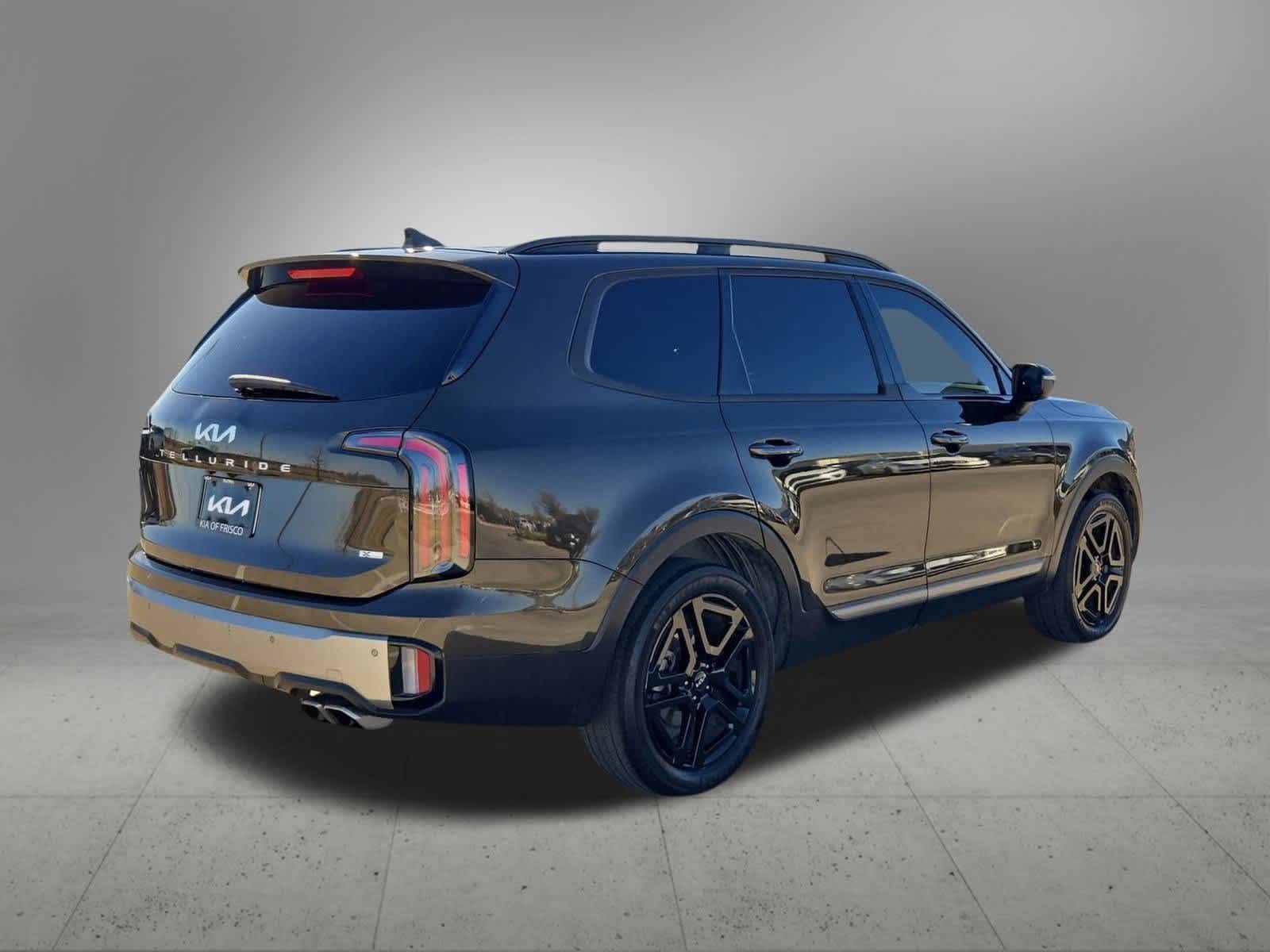 Thumbnail: 2023 Kia Telluride - 6