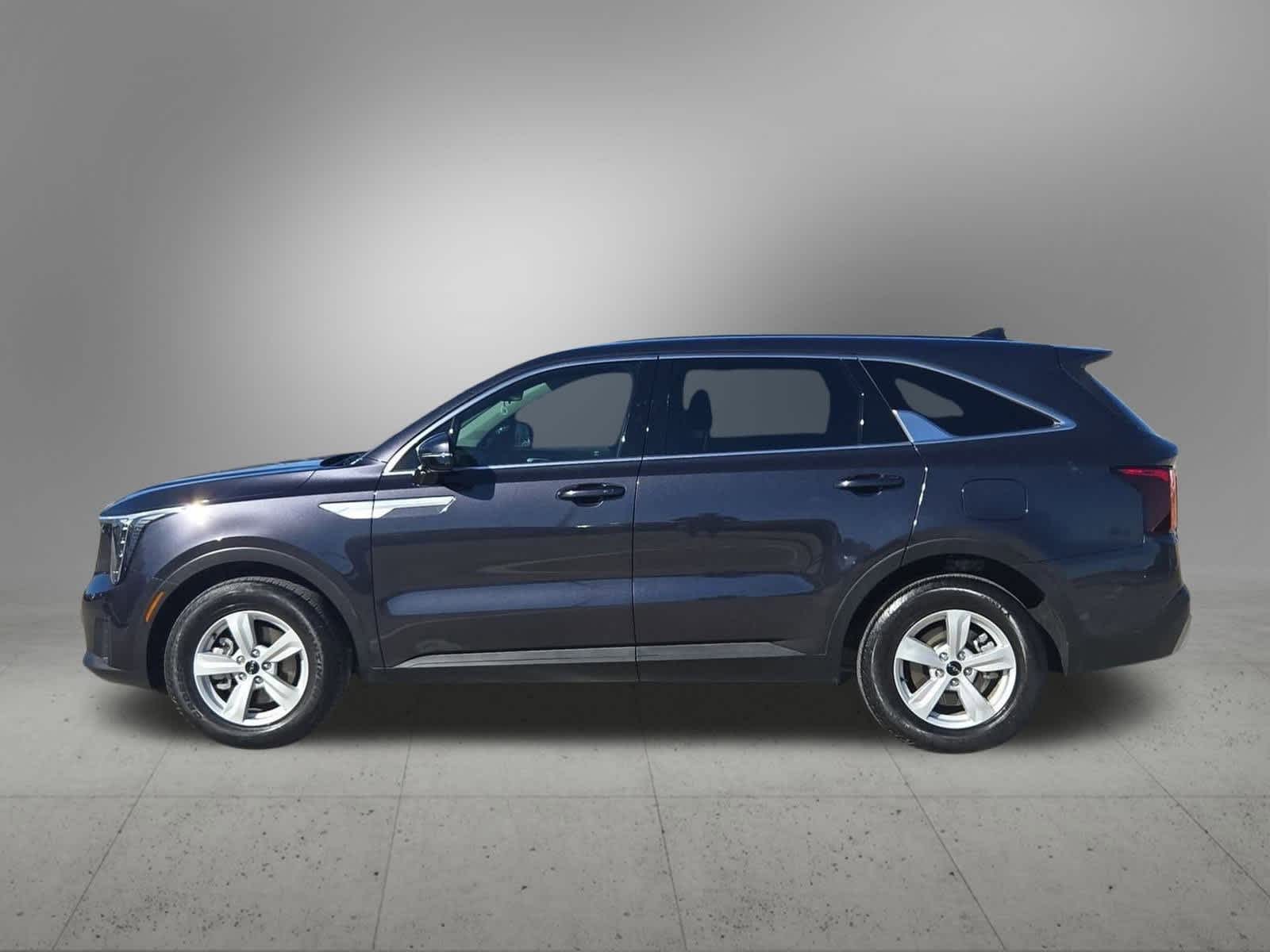 Thumbnail: 2025 Kia Sorento - 3