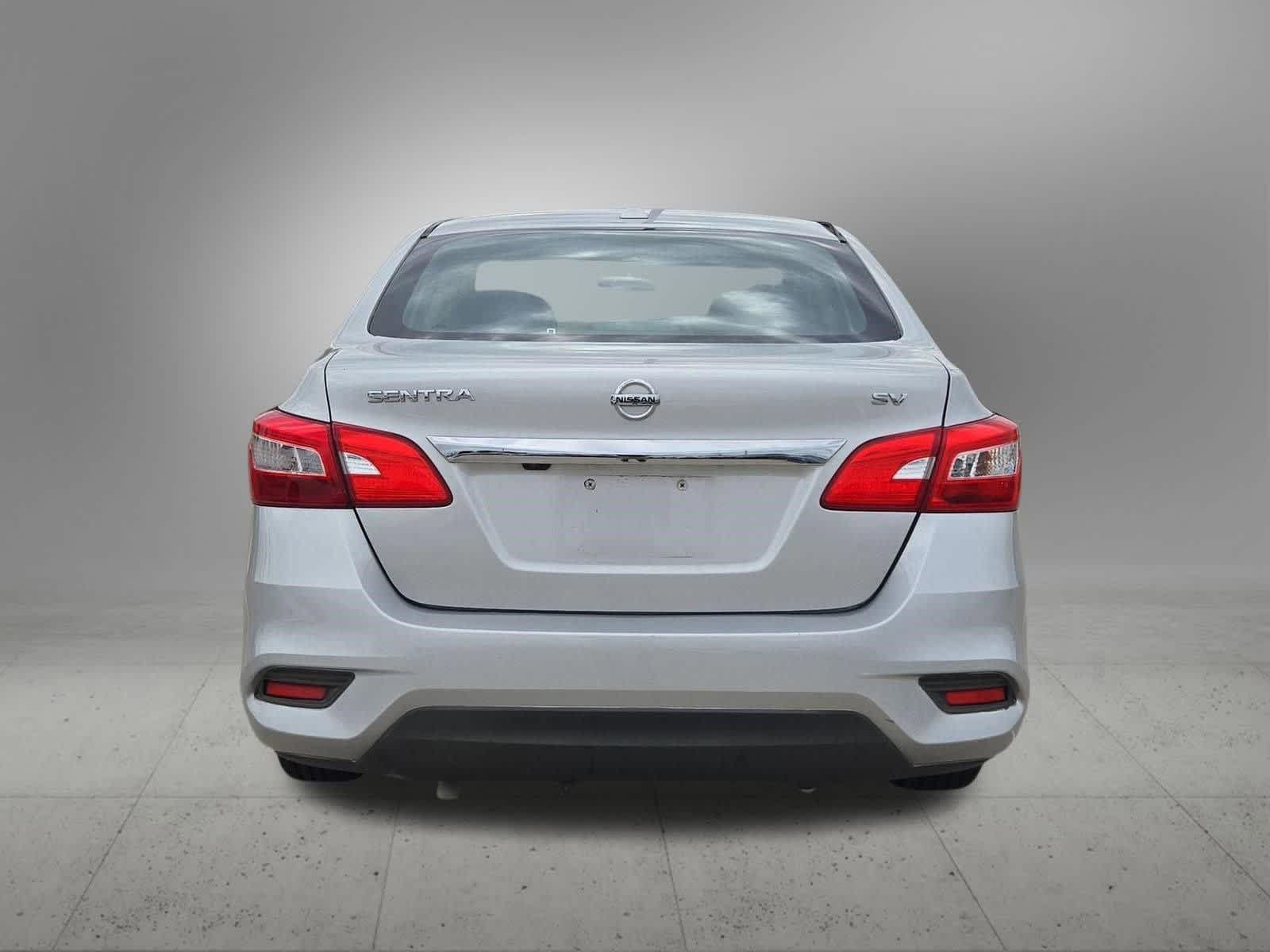 Thumbnail: 2019 Nissan Sentra - 5