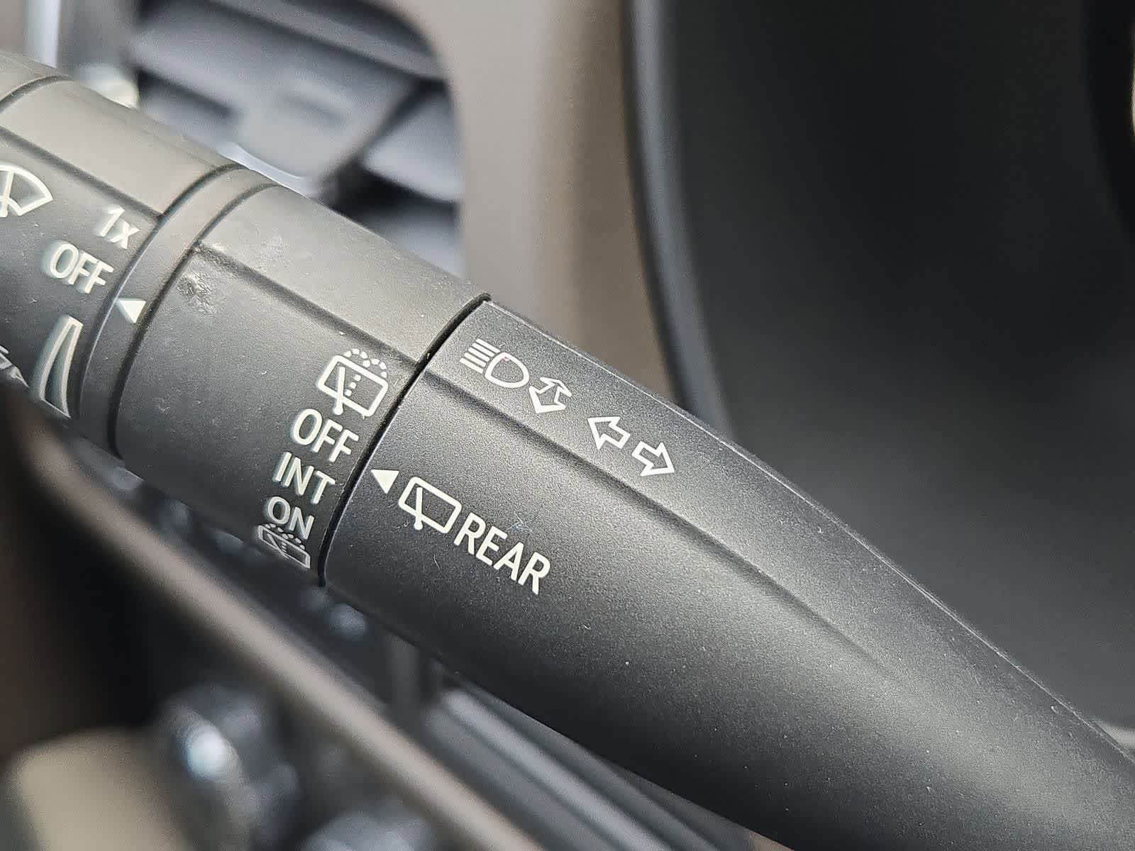 Thumbnail: 2021 GMC Yukon XL - 27