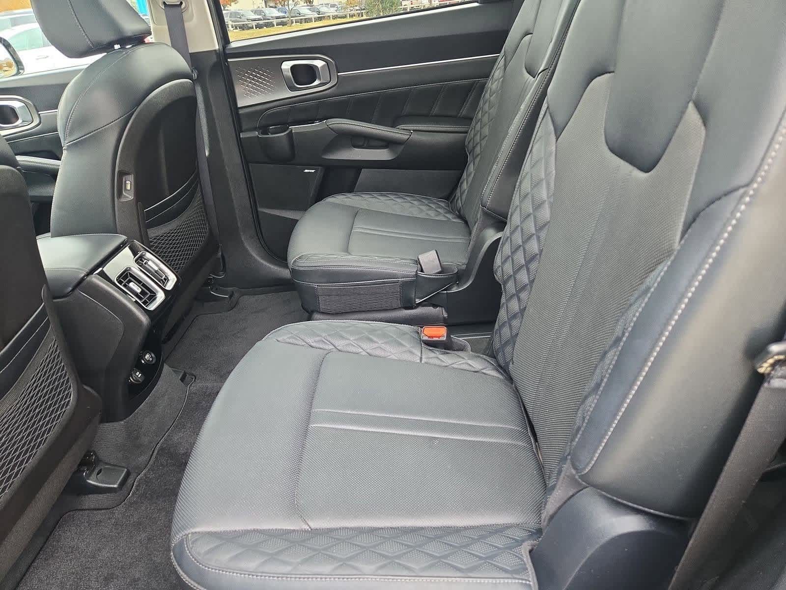 Thumbnail: 2021 Kia Sorento - 19