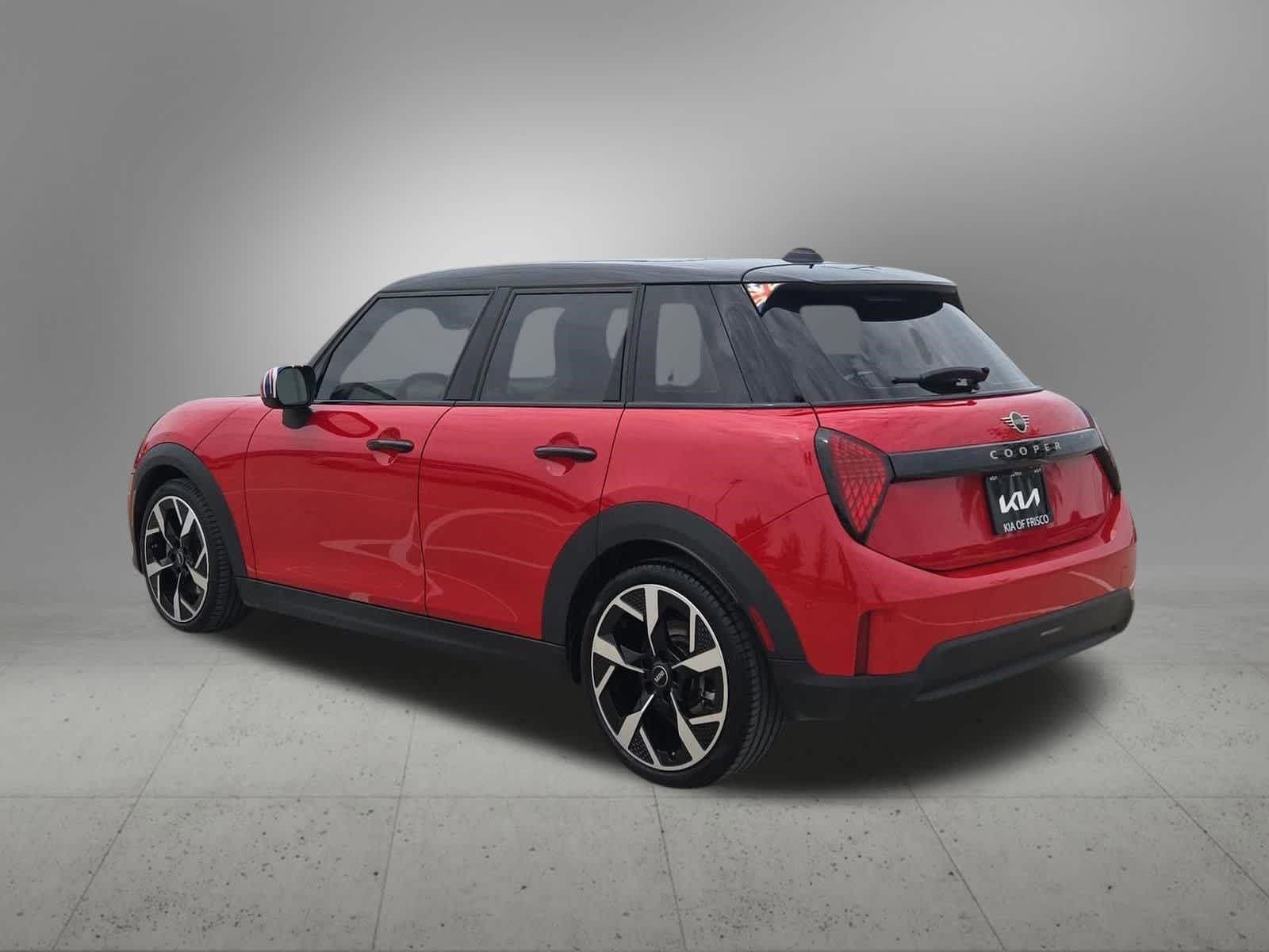 Thumbnail: 2025 MINI Cooper Hardtop - 4