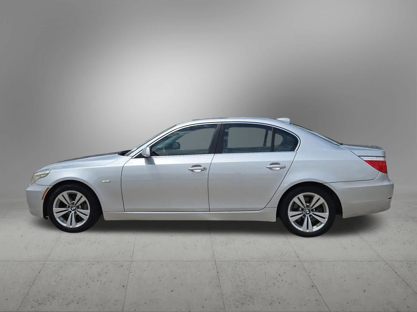 Thumbnail: 2009 BMW 5 Series - 3