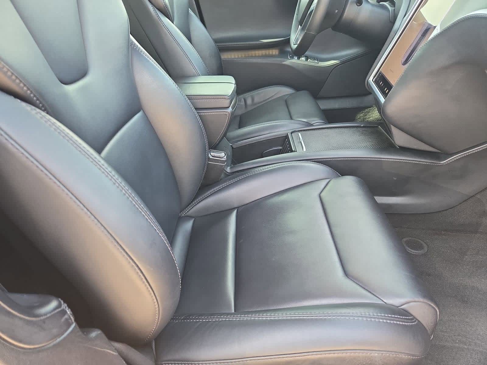 Thumbnail: 2018 Tesla Model S - 21