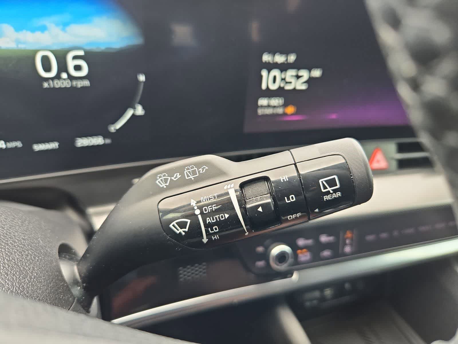 Thumbnail: 2023 Kia Sportage - 25