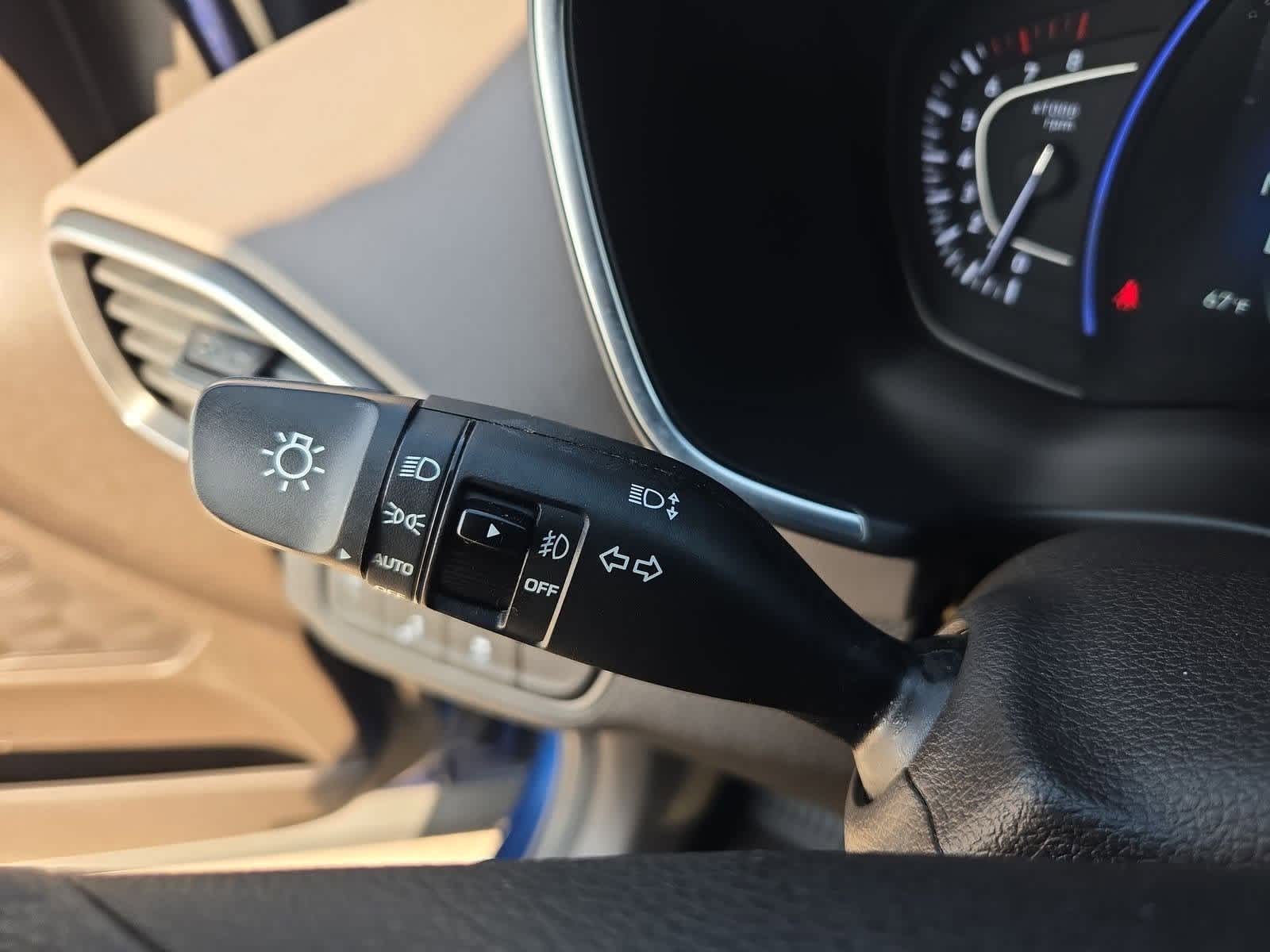 Thumbnail: 2020 Hyundai Santa Fe - 25