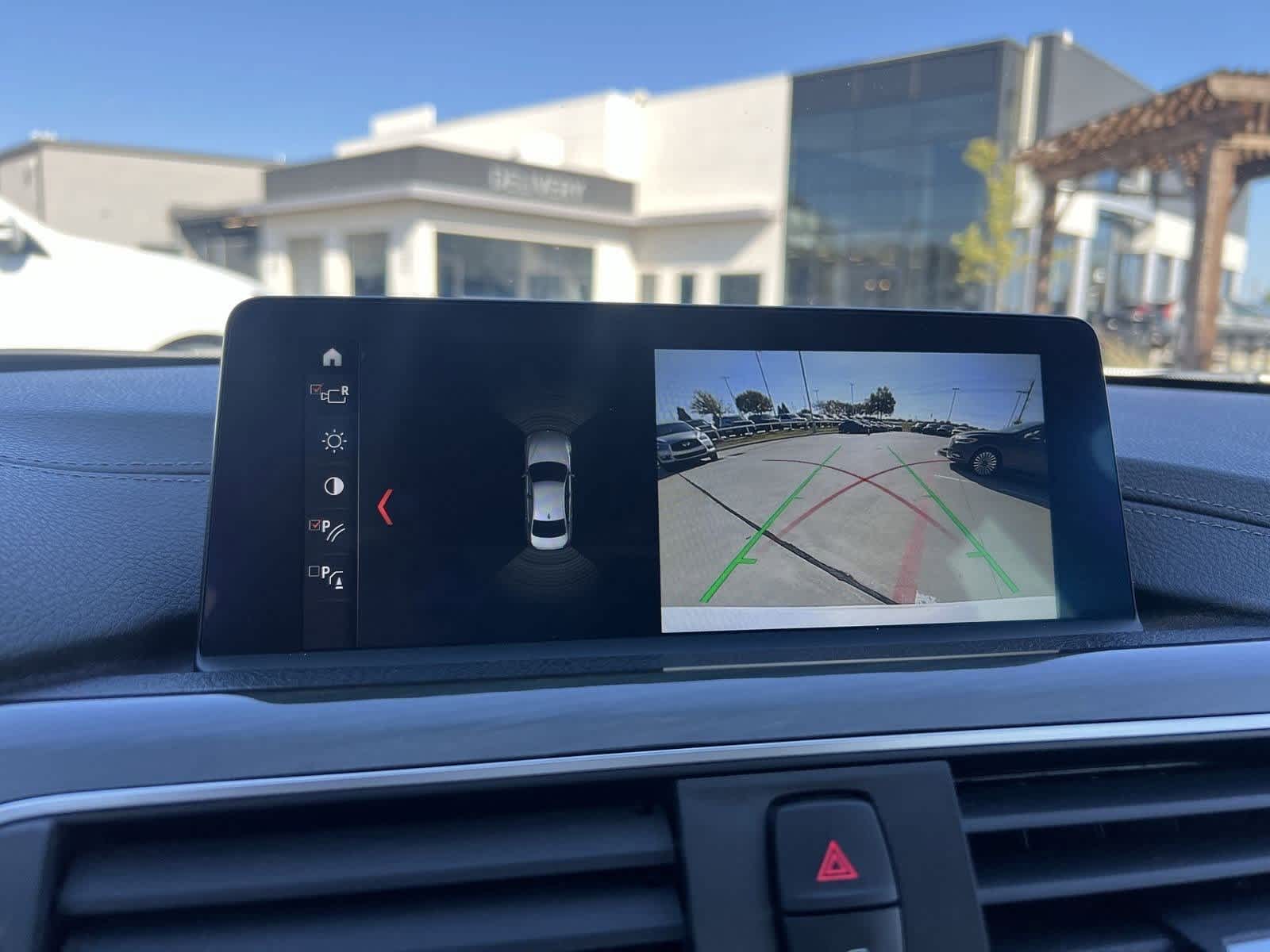 Thumbnail: 2018 BMW 3 Series - 37