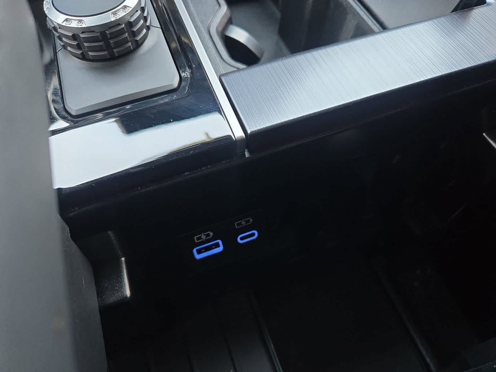 Thumbnail: 2024 Toyota Tundra - 29