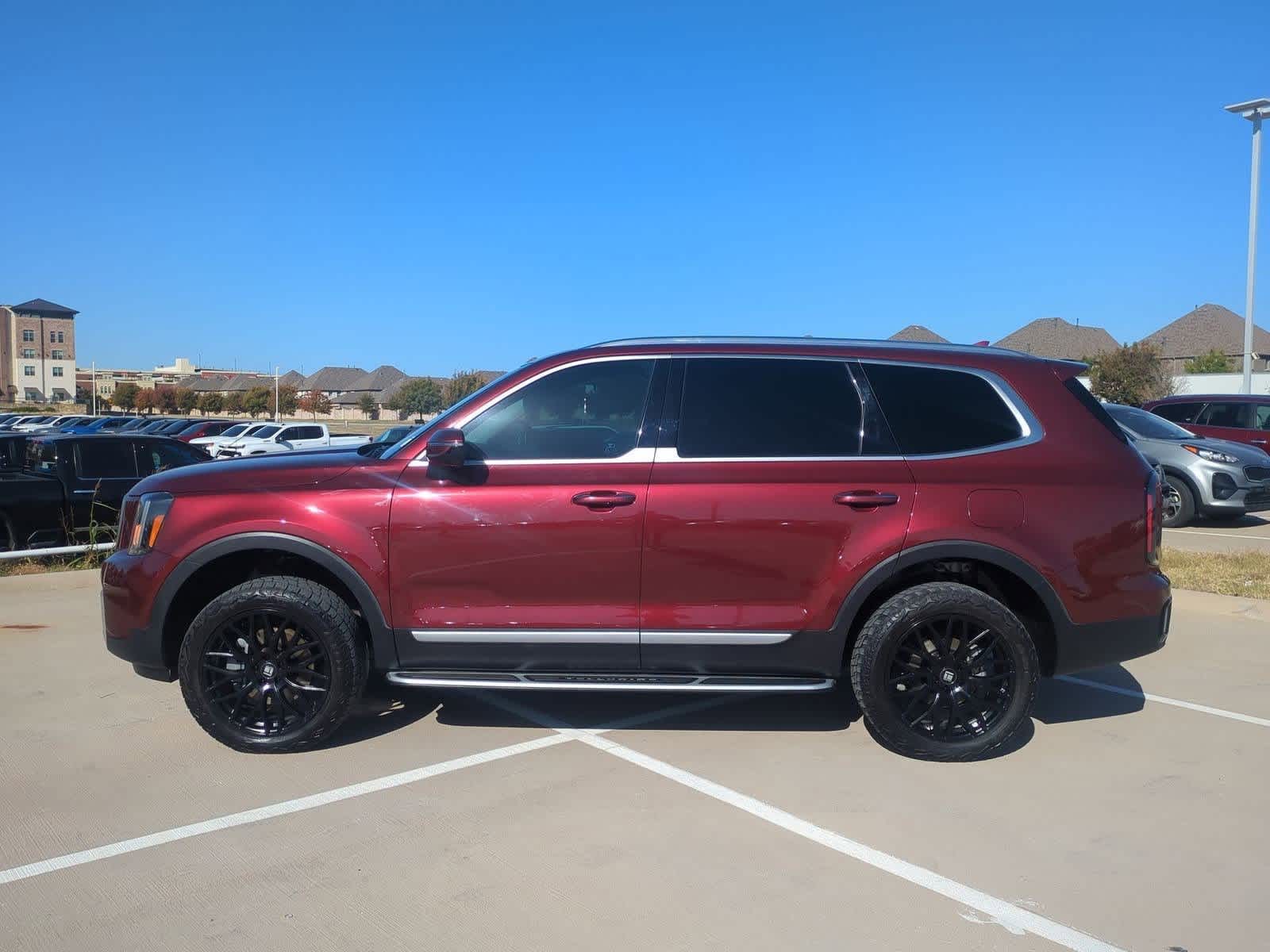 2024 Kia Telluride SX photo 3