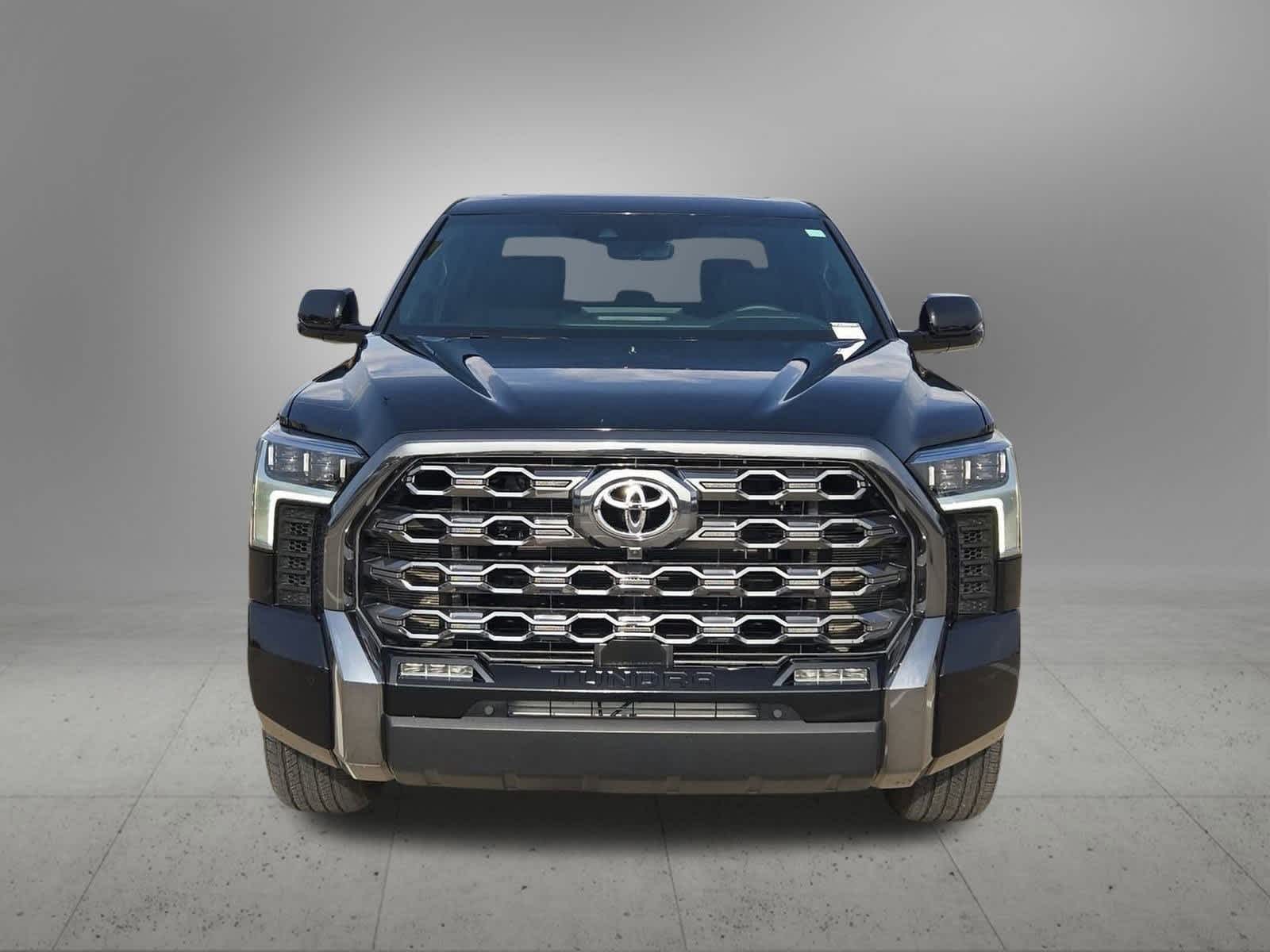 Thumbnail: 2024 Toyota Tundra - 8