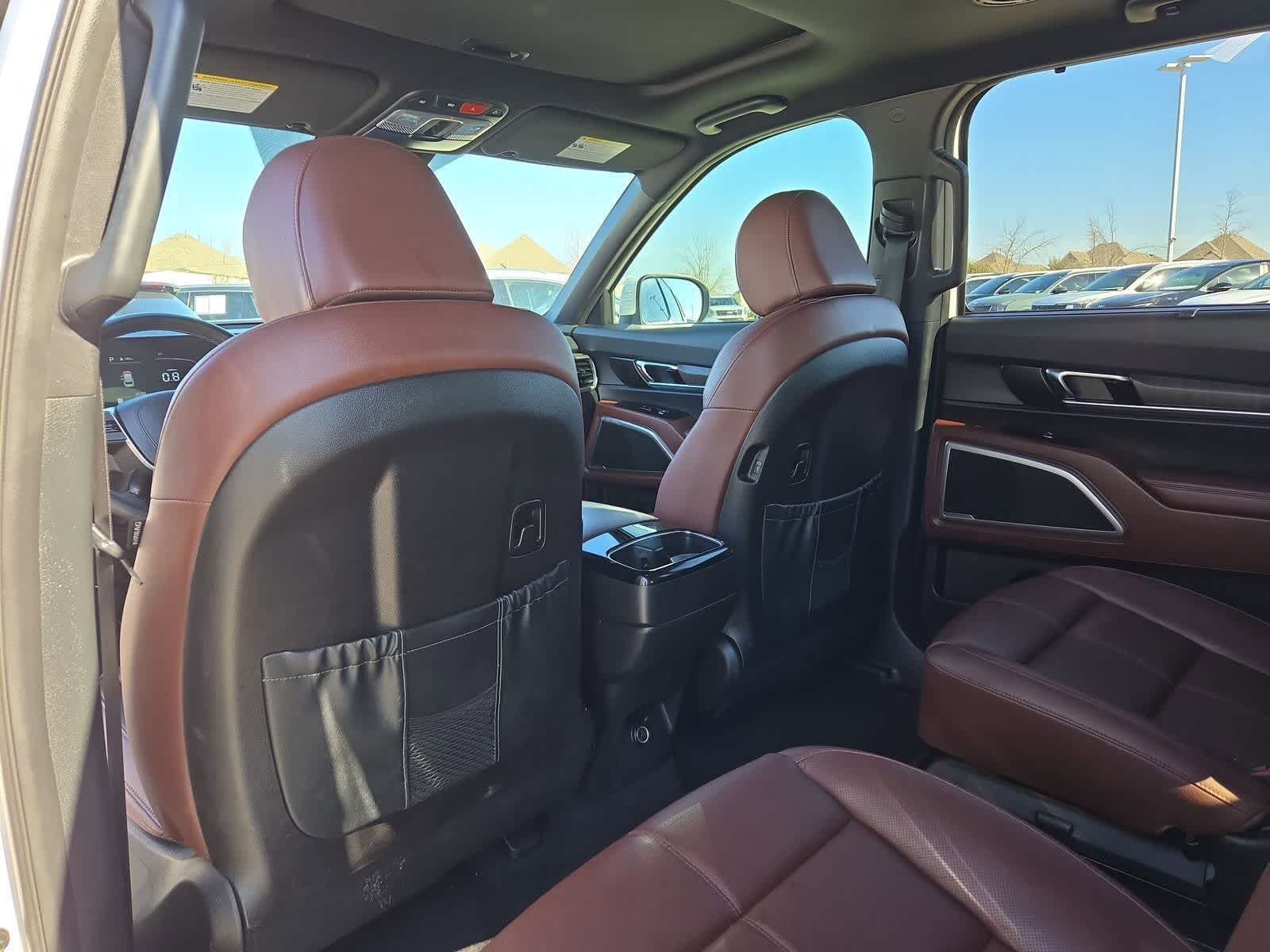 Thumbnail: 2024 Kia Telluride - 16