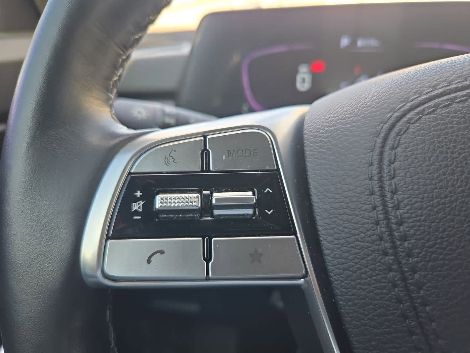 Thumbnail: 2024 Kia Telluride - 24