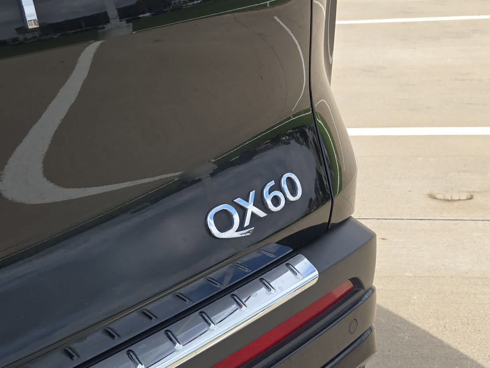Thumbnail: 2023 INFINITI QX60 - 10