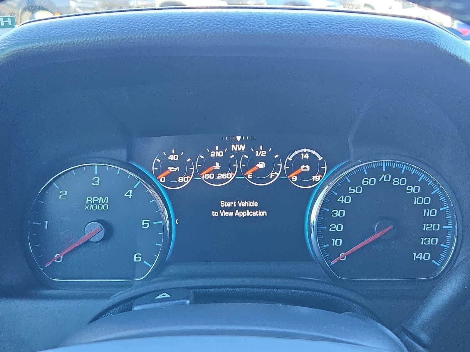 Thumbnail: 2017 Chevrolet Suburban - 33